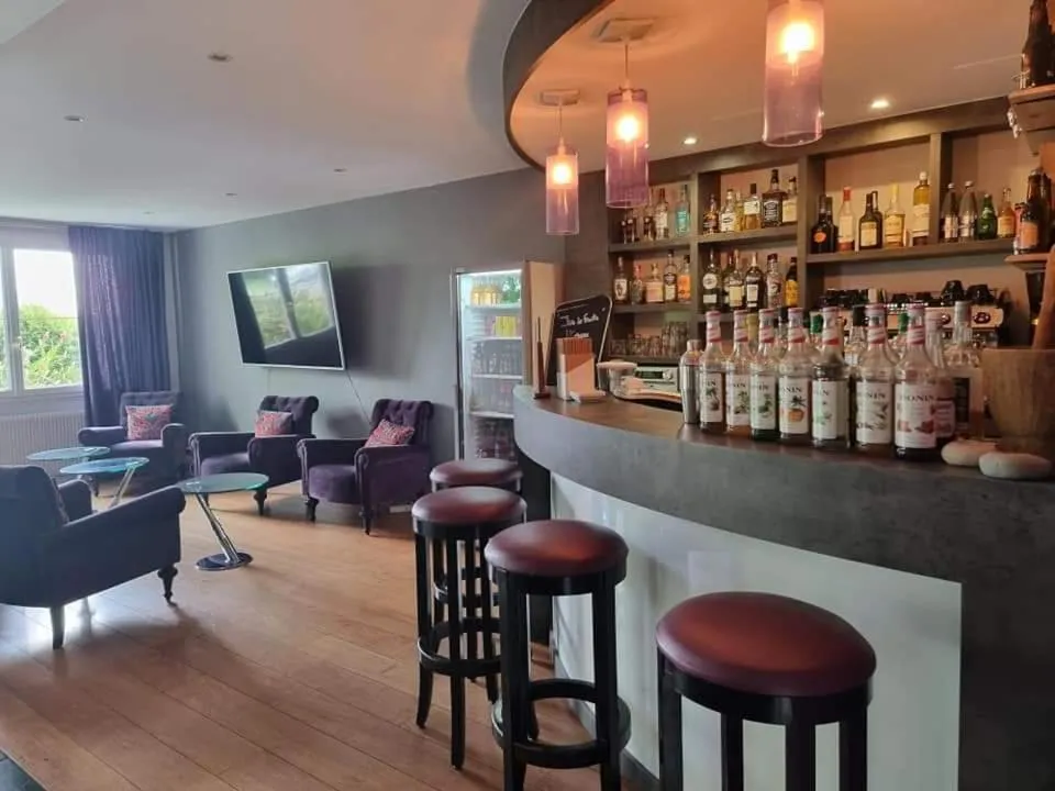 Cozy Hôtel Logis Morlaix