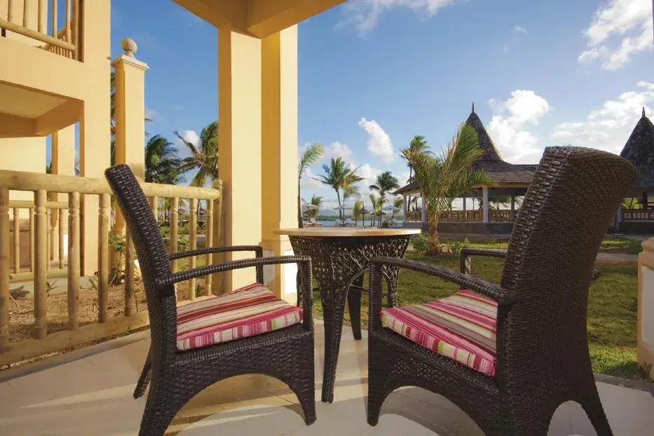 Balcony/Terrace in Jalsa Beach Hotel & Spa