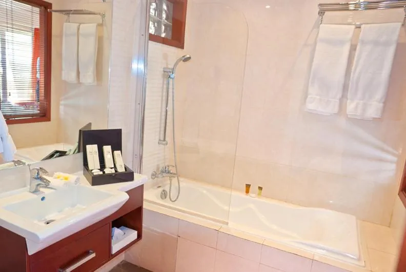 Jalsa Beach Hotel & Spa