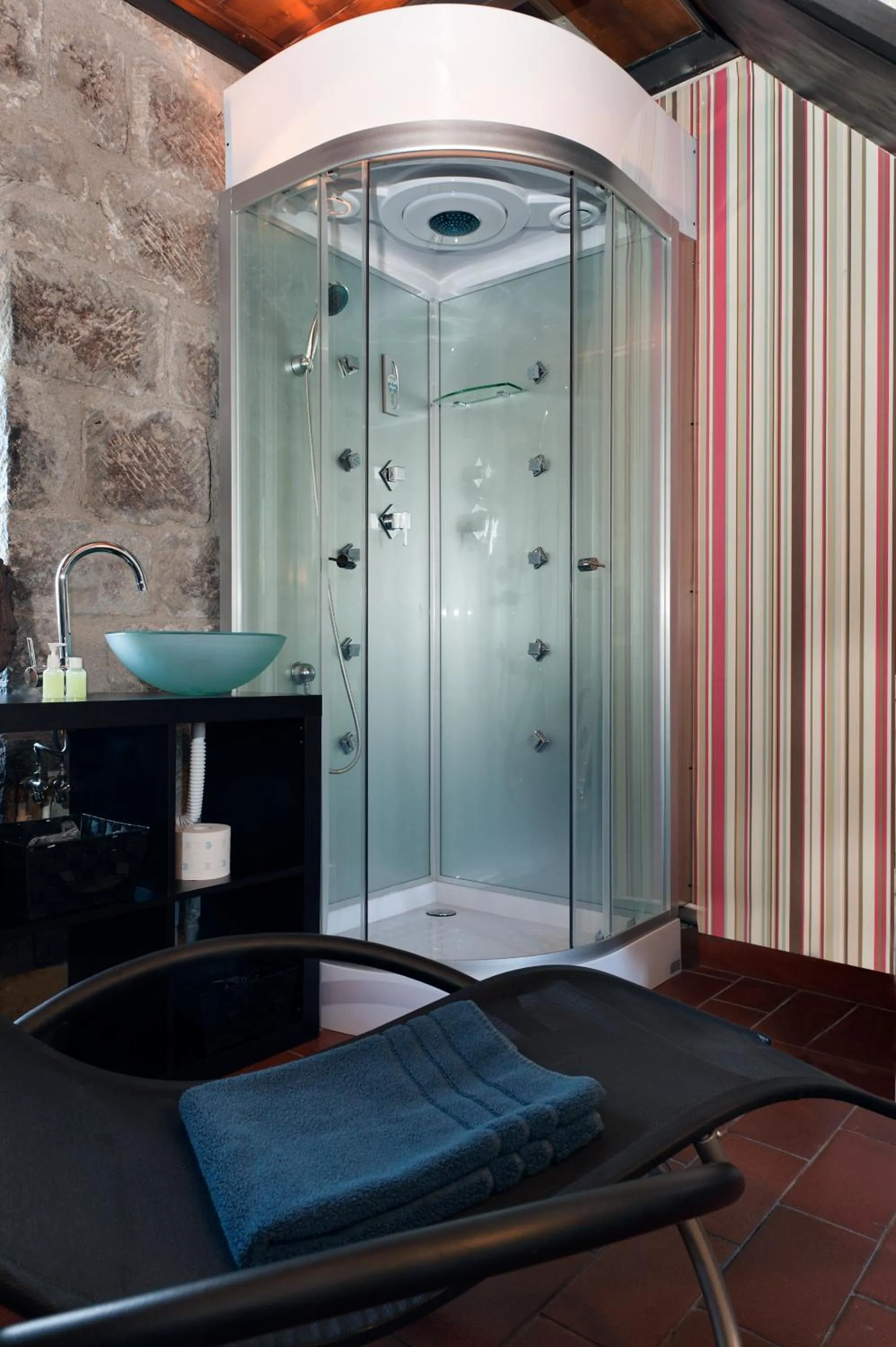 Bathroom in Torre Di Vico Residenza D'Epoca