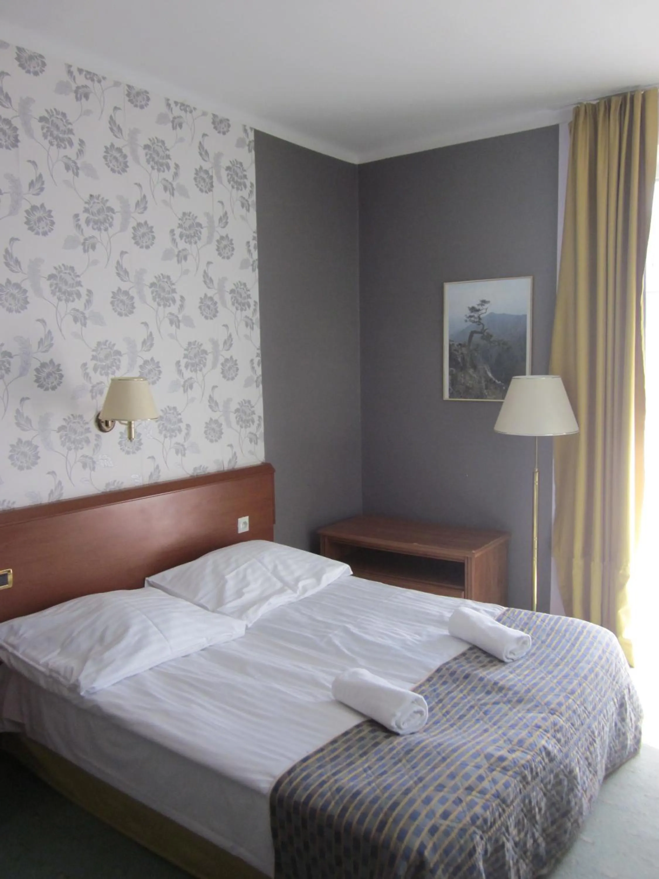 Bed in Willa Granit