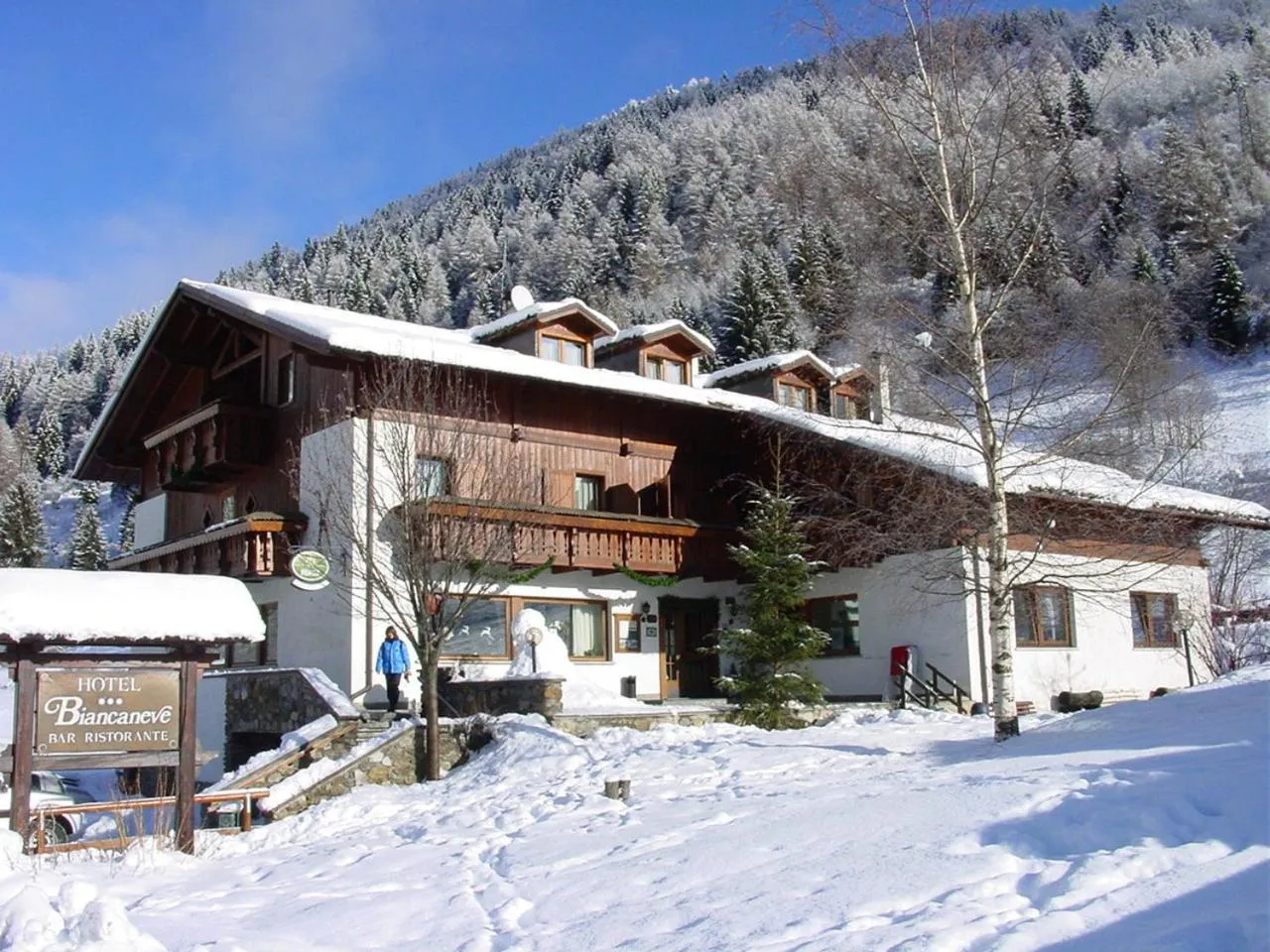 Property building in Hotel Biancaneve