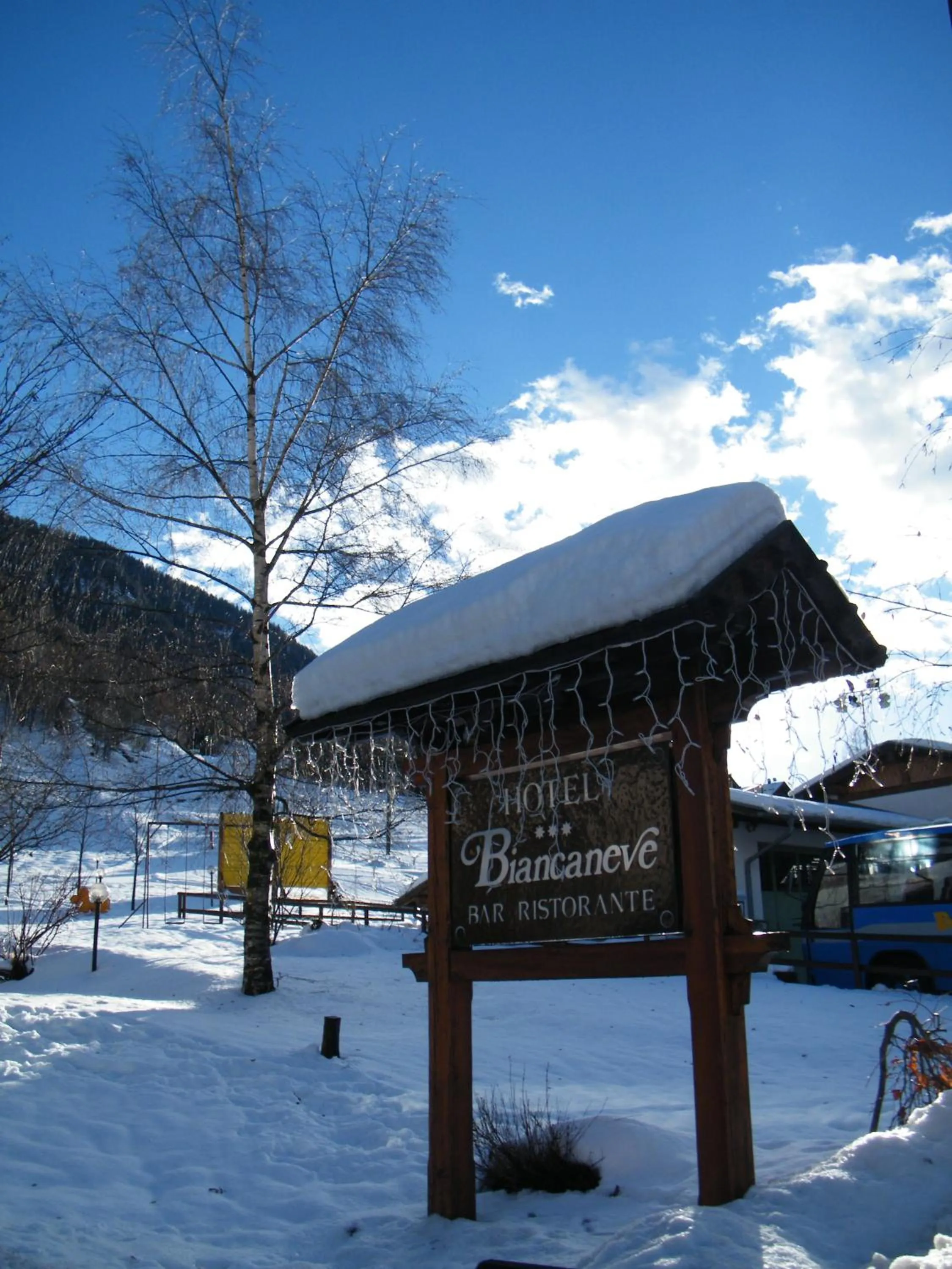 Winter in Hotel Biancaneve