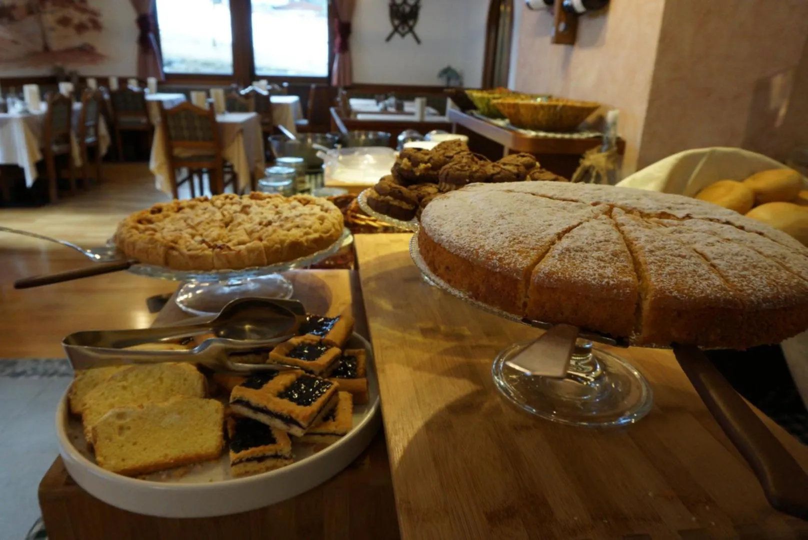 Buffet breakfast in Hotel Biancaneve