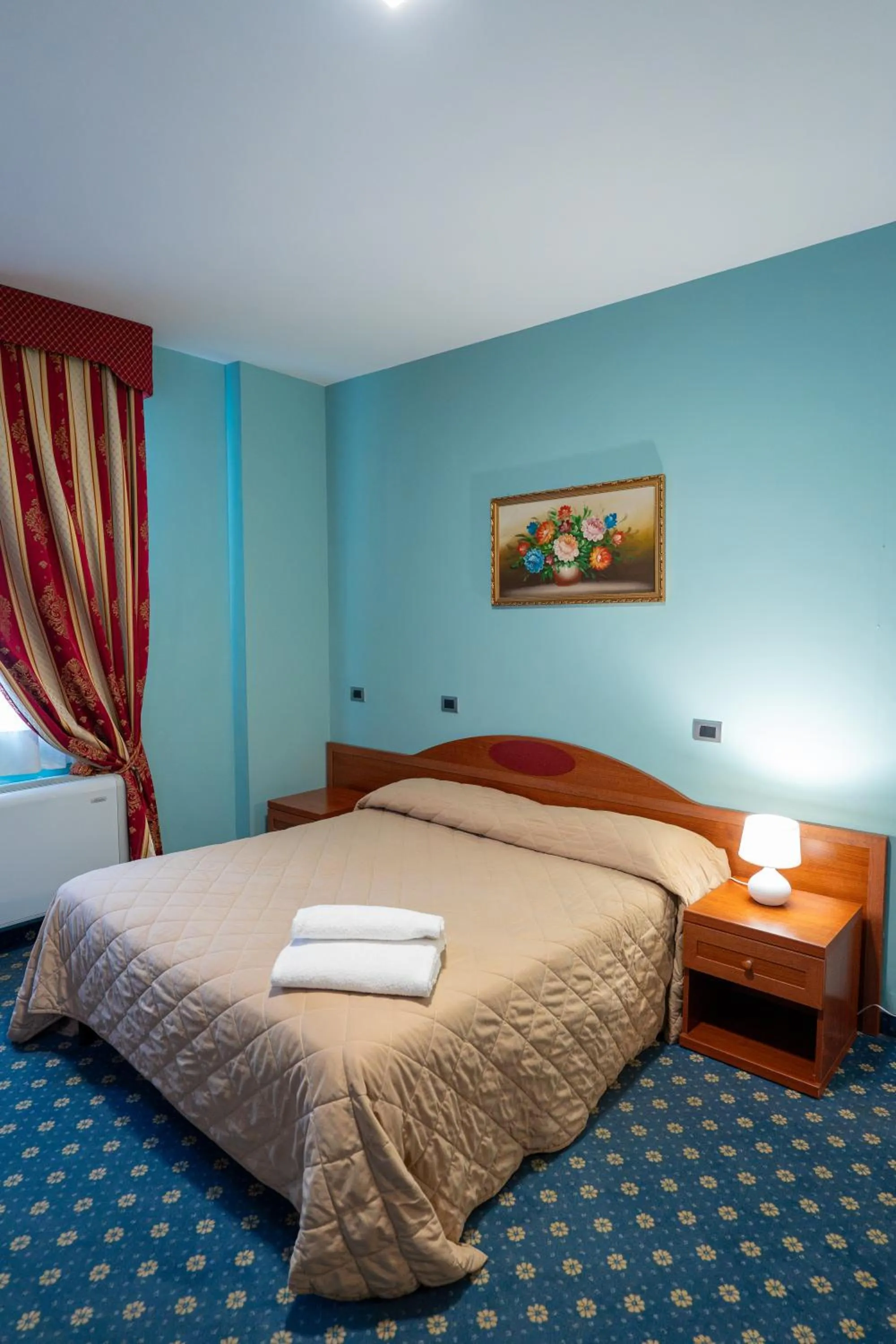 Bedroom, Bed in Hotel Cavour Resort