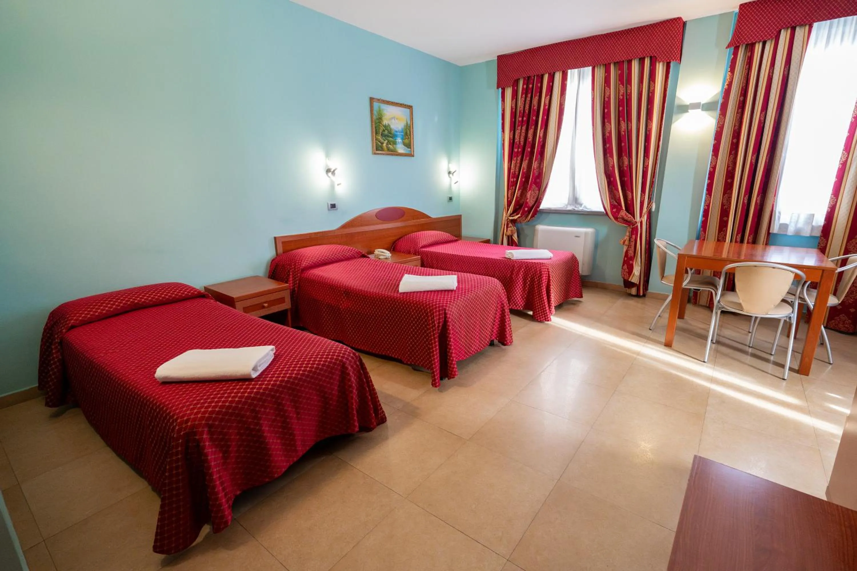 Bedroom, Bed in Hotel Cavour Resort