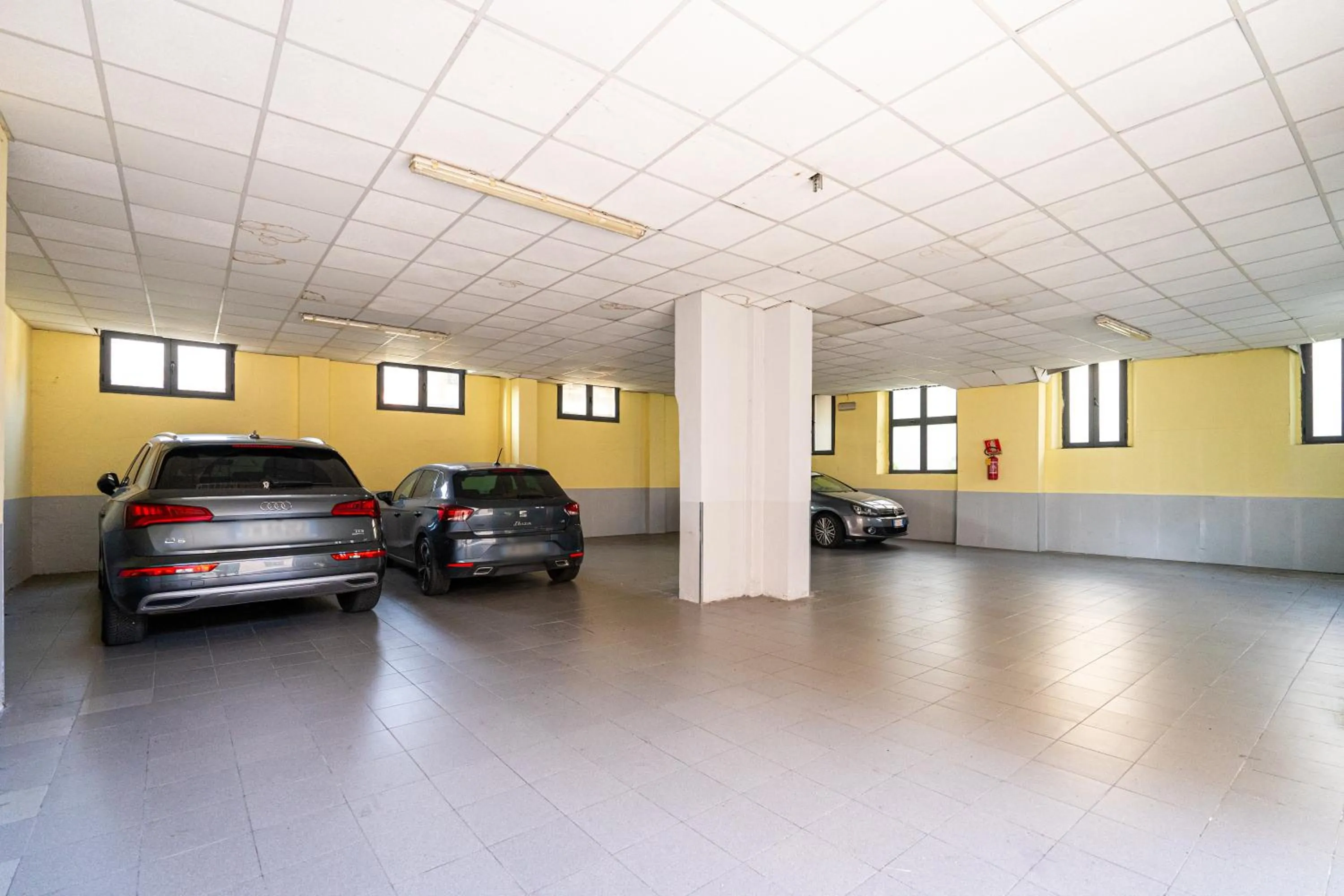 Parking in Hotel Cavour Resort