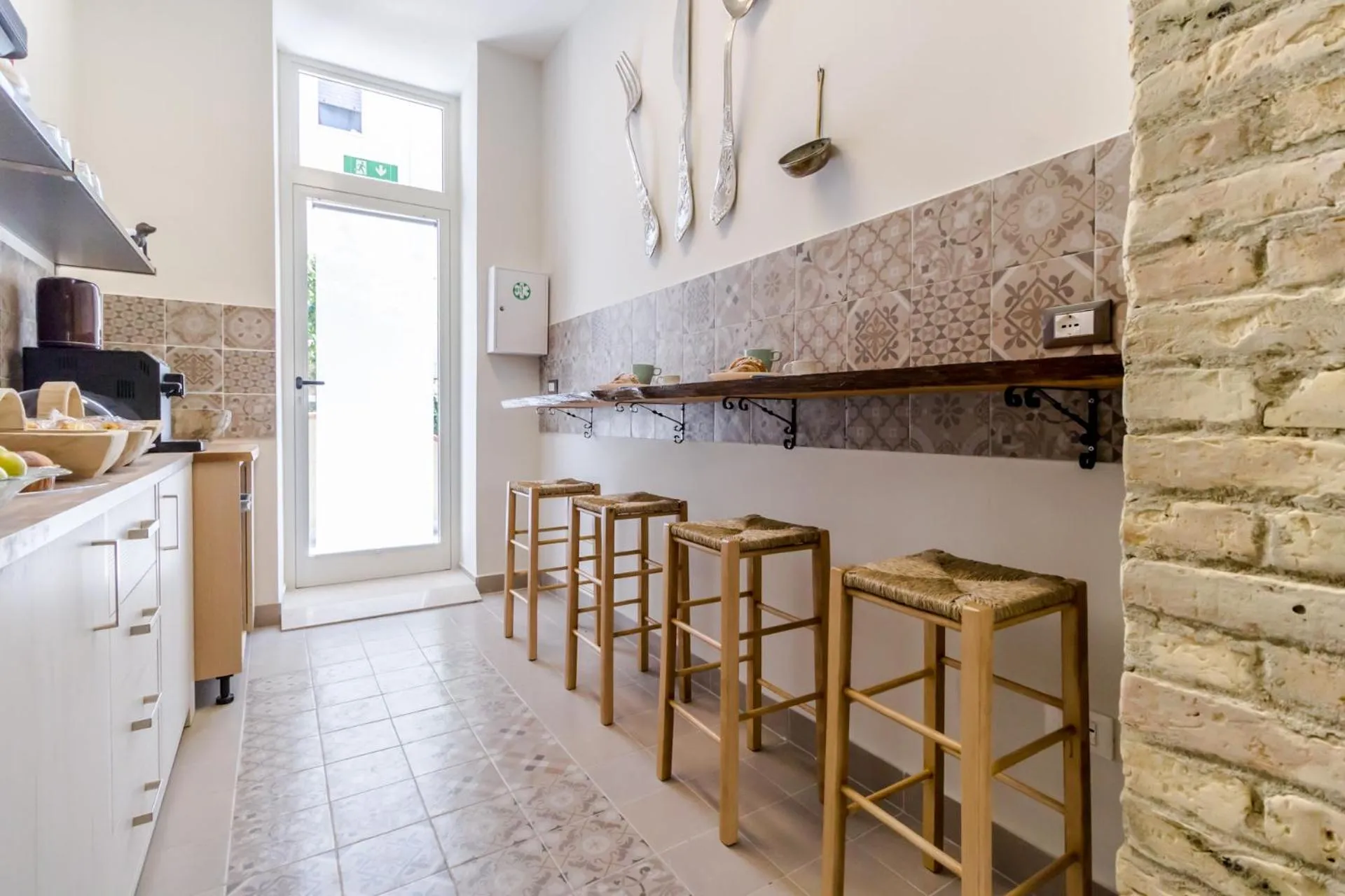 Kitchen or kitchenette in B&B Villa Ida Pescara Centro