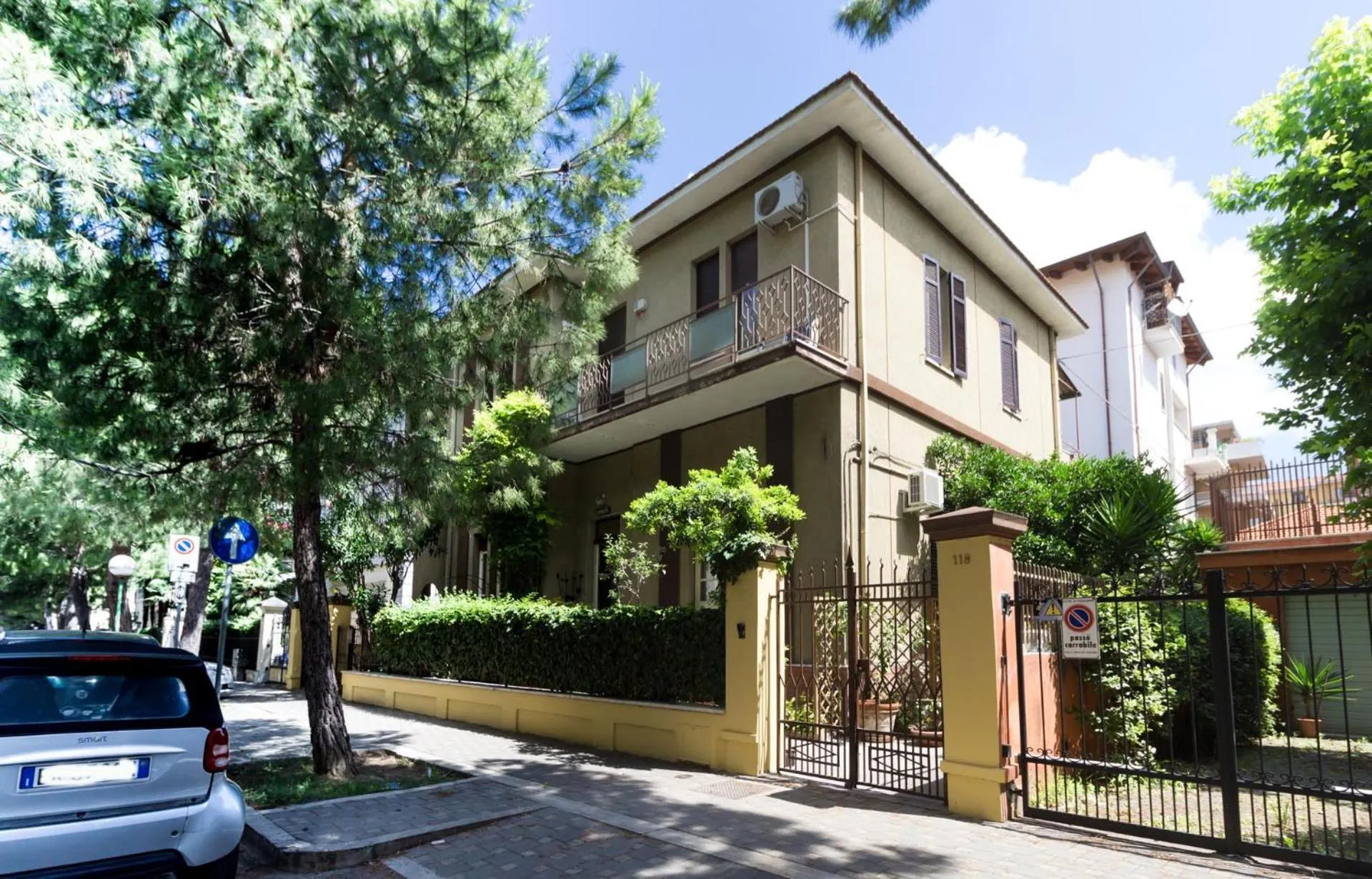 Property building in B&B Villa Ida Pescara Centro