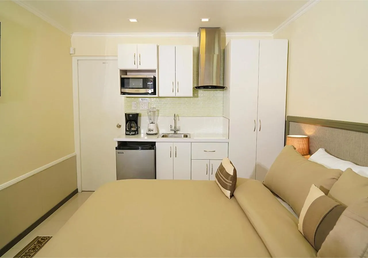 Bed in Yoyita Suites Aruba