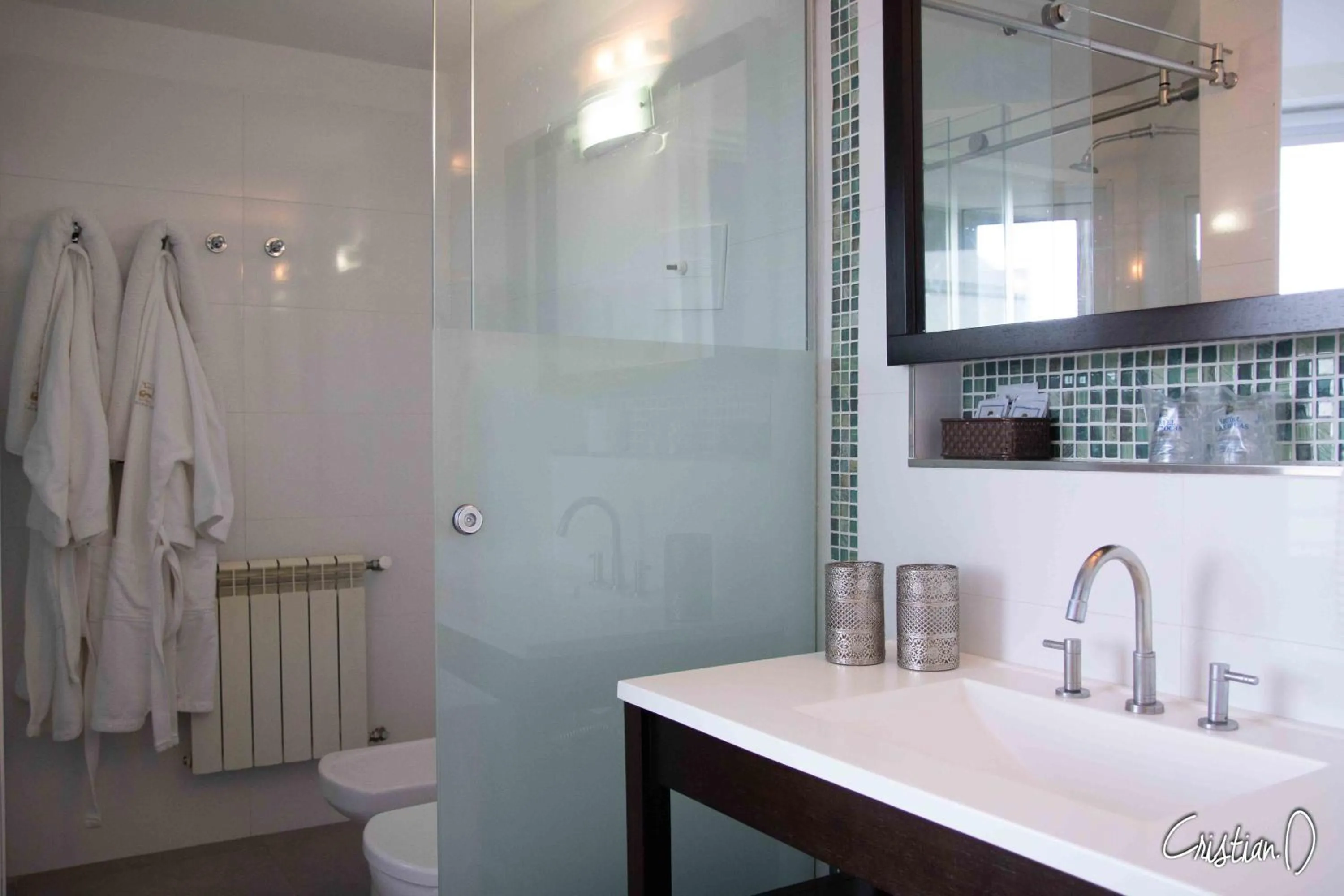 Bathroom in Hotel Las Rocas