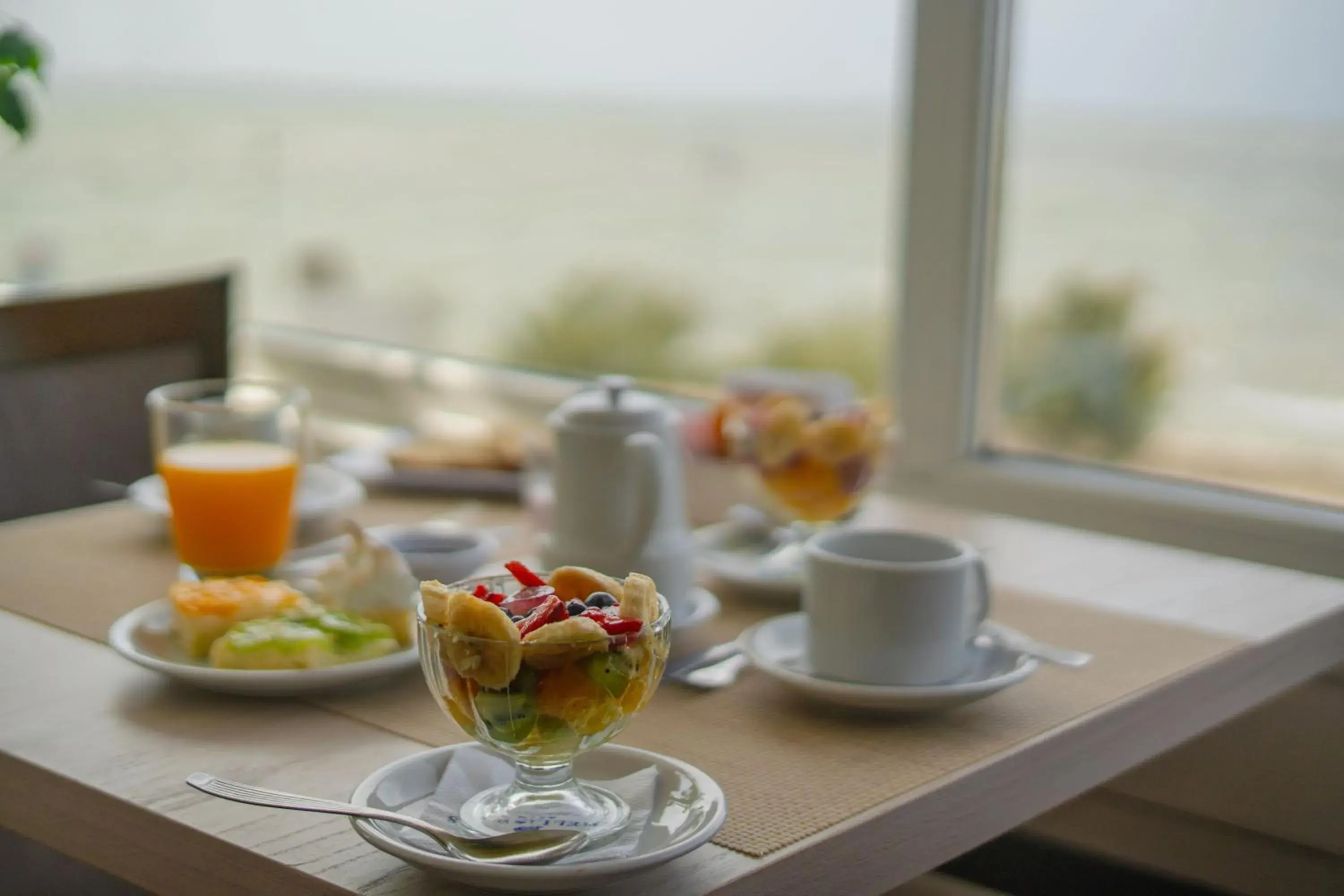 Food and drinks in Hotel Las Rocas Food and drinks in Hotel Las Rocas