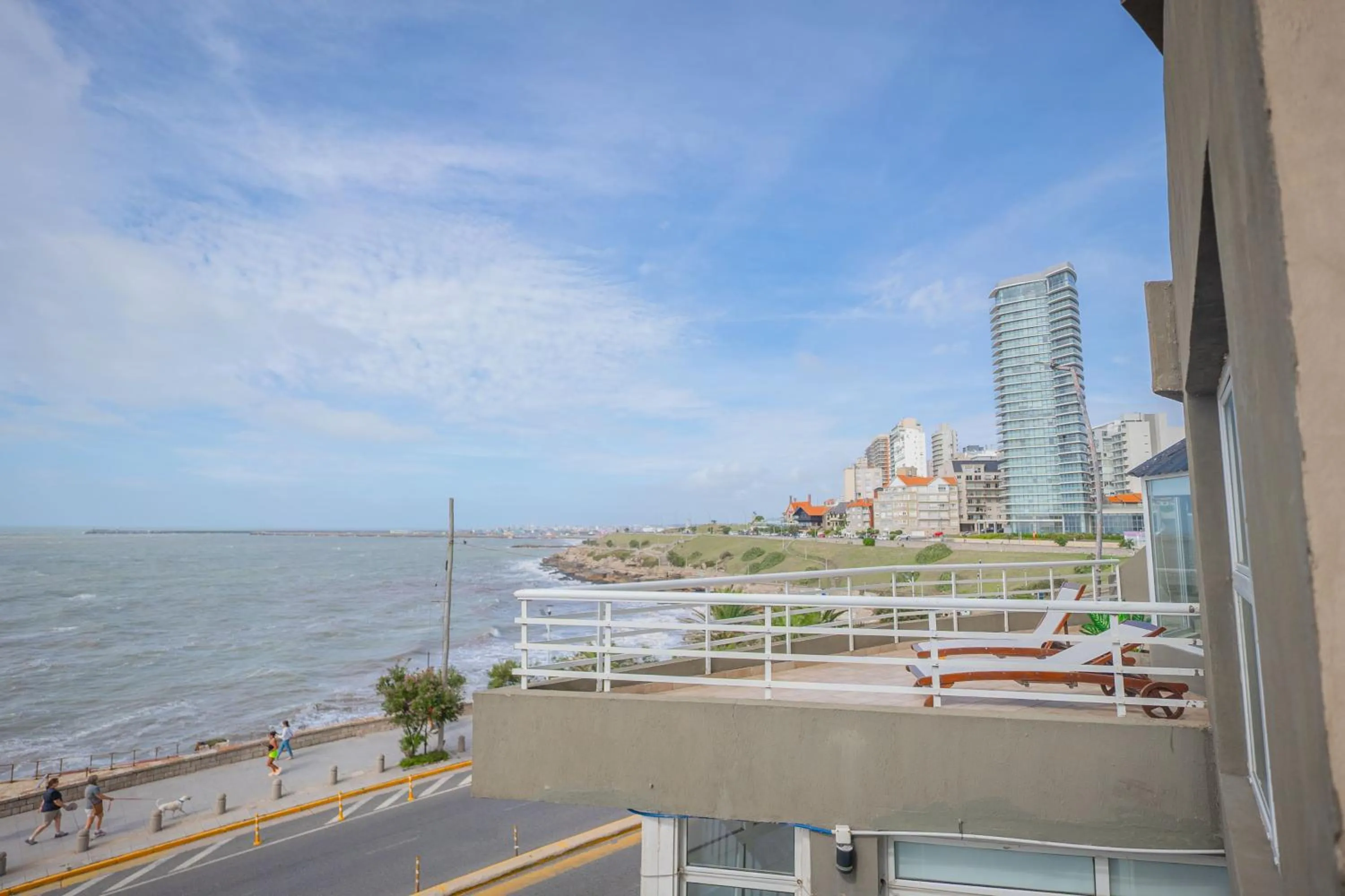 Property building in Hotel Las Rocas