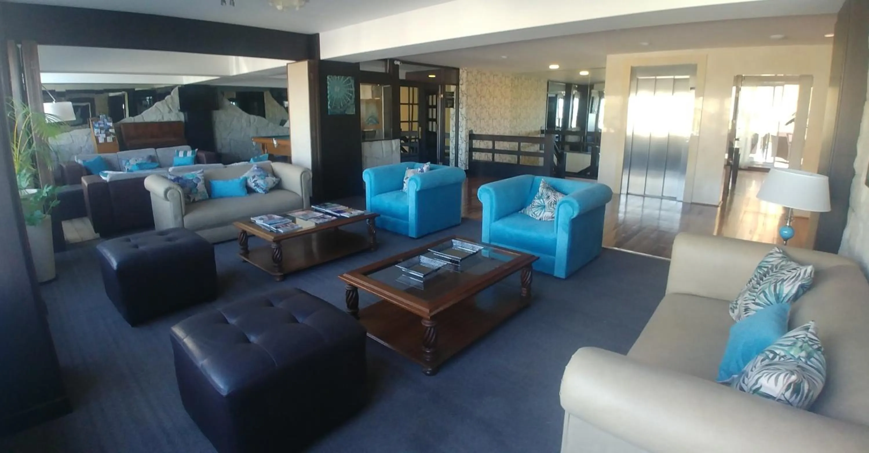 Living room in Hotel Las Rocas