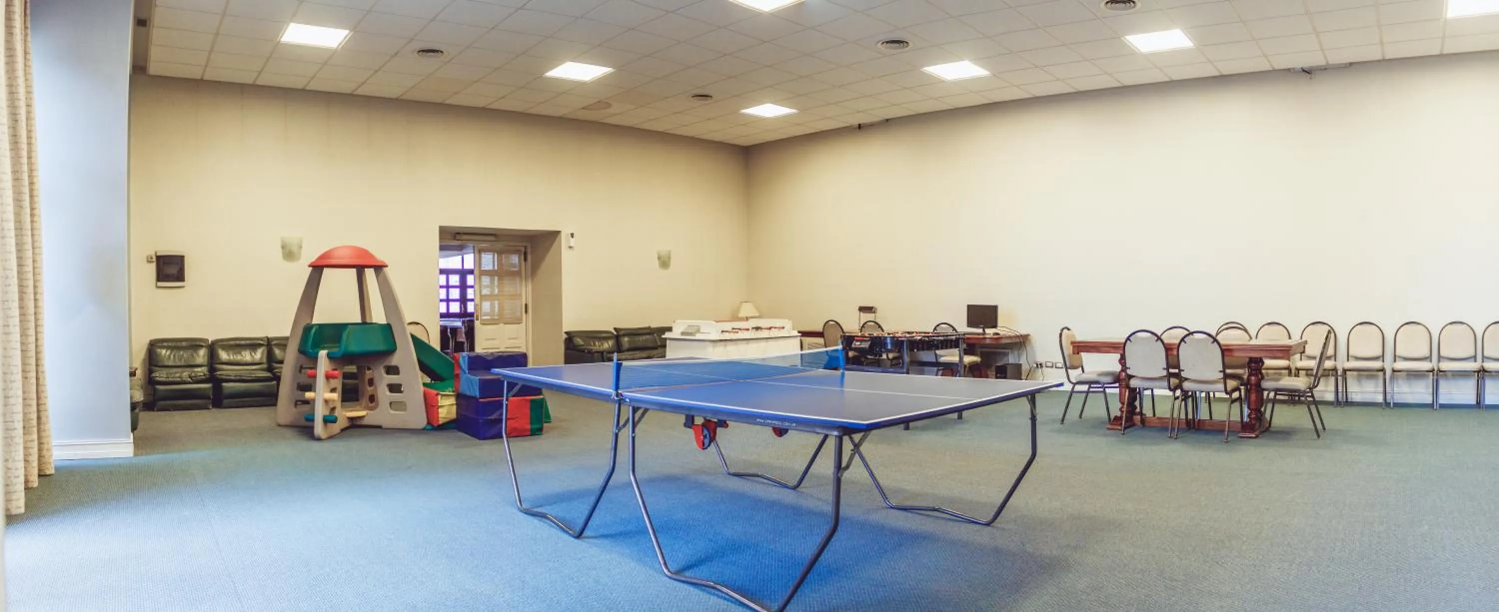 Game Room in Hotel Las Rocas