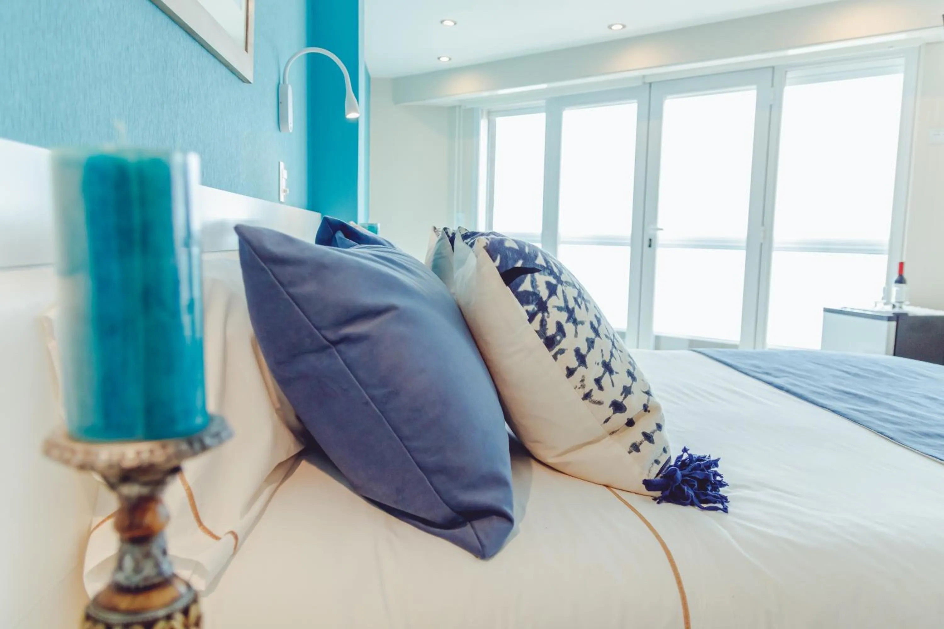 Bed in Hotel Las Rocas