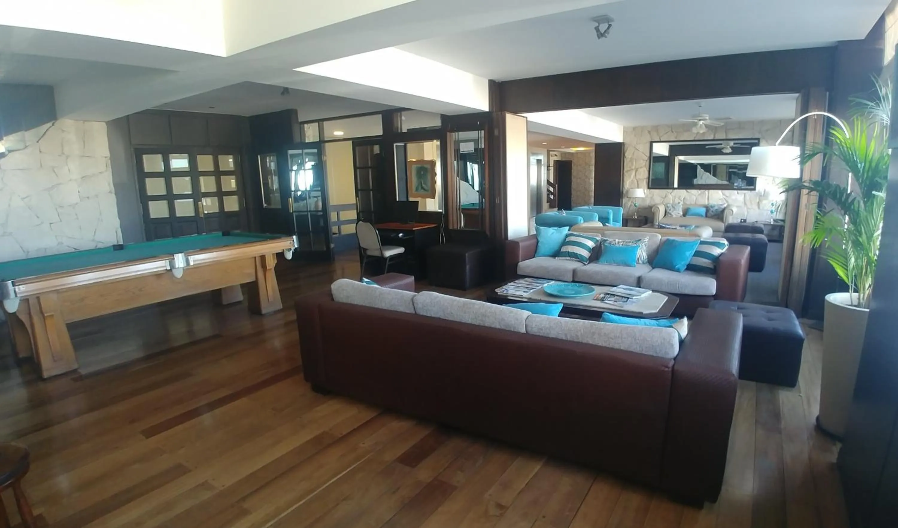 Living room in Hotel Las Rocas