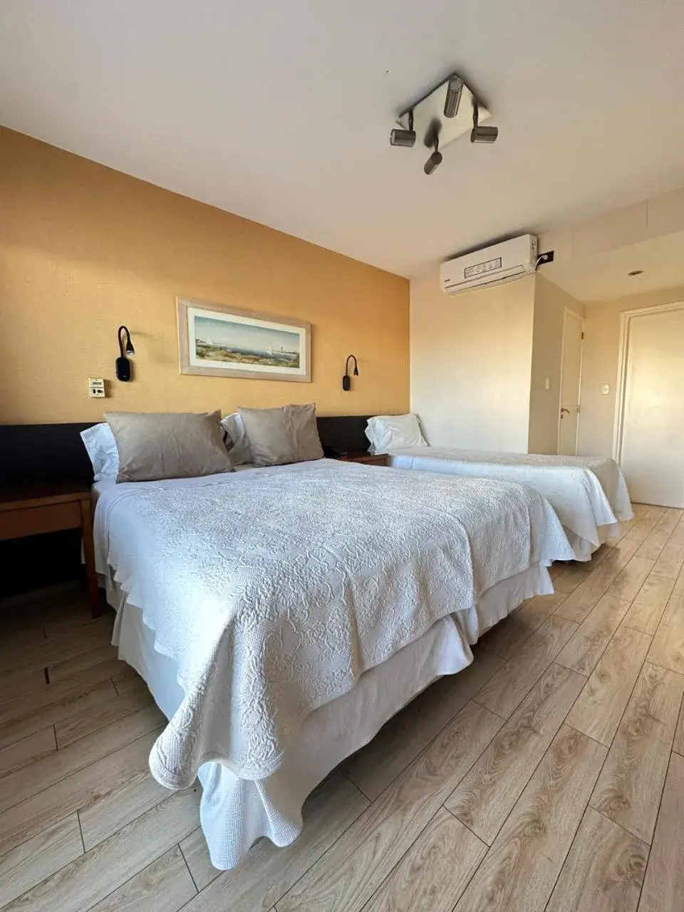 Bed in Hotel Las Rocas Bed in Hotel Las Rocas