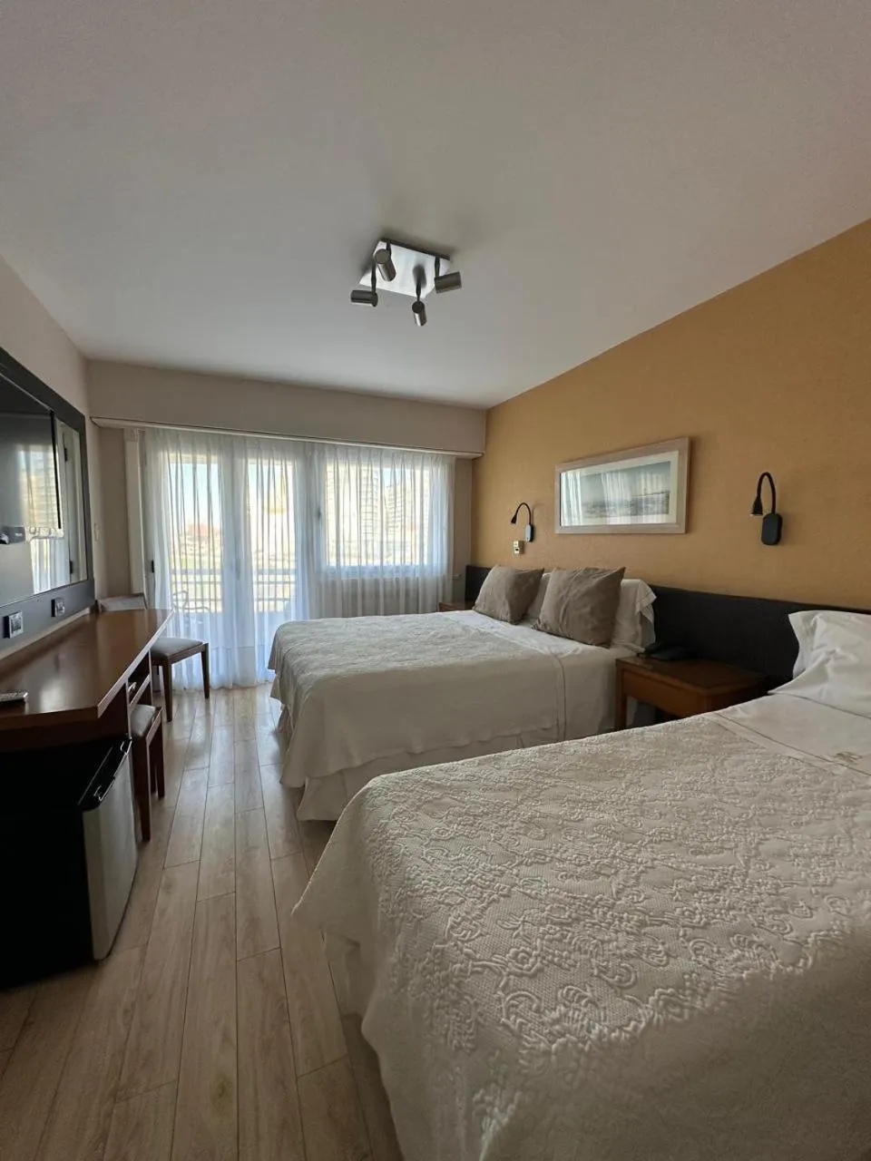 Bed in Hotel Las Rocas