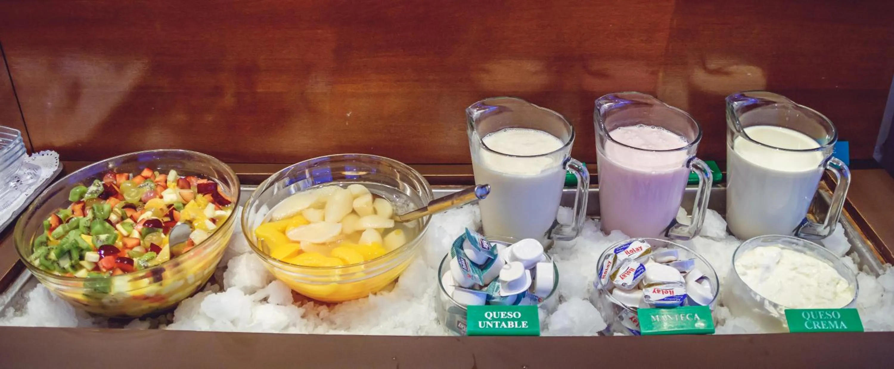 Buffet breakfast in Hotel Las Rocas