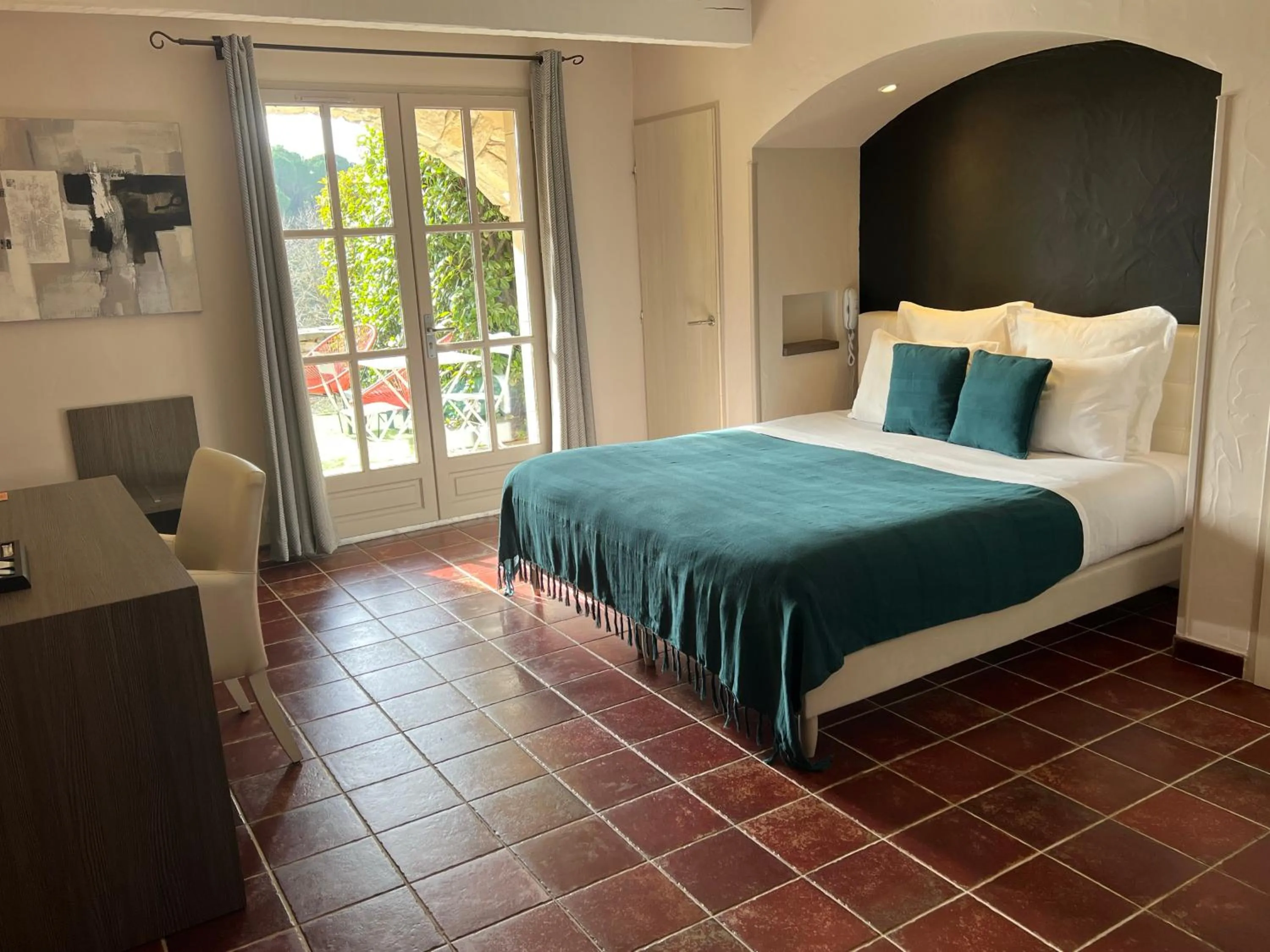 Photo of the whole room, Bed in Logis Hôtel Restaurant La Bergerie