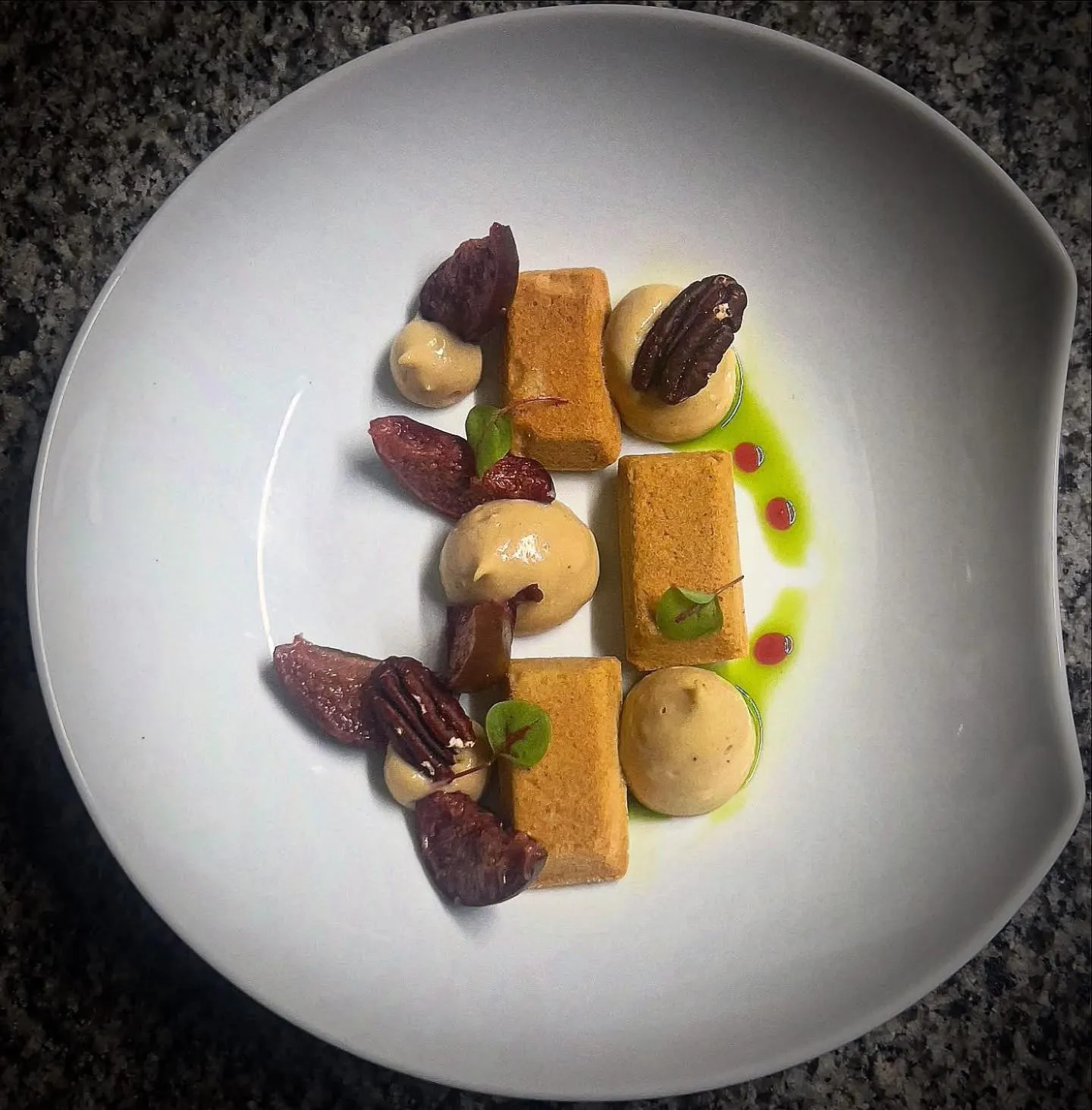 Restaurant/places to eat in Logis Hôtel Restaurant La Bergerie