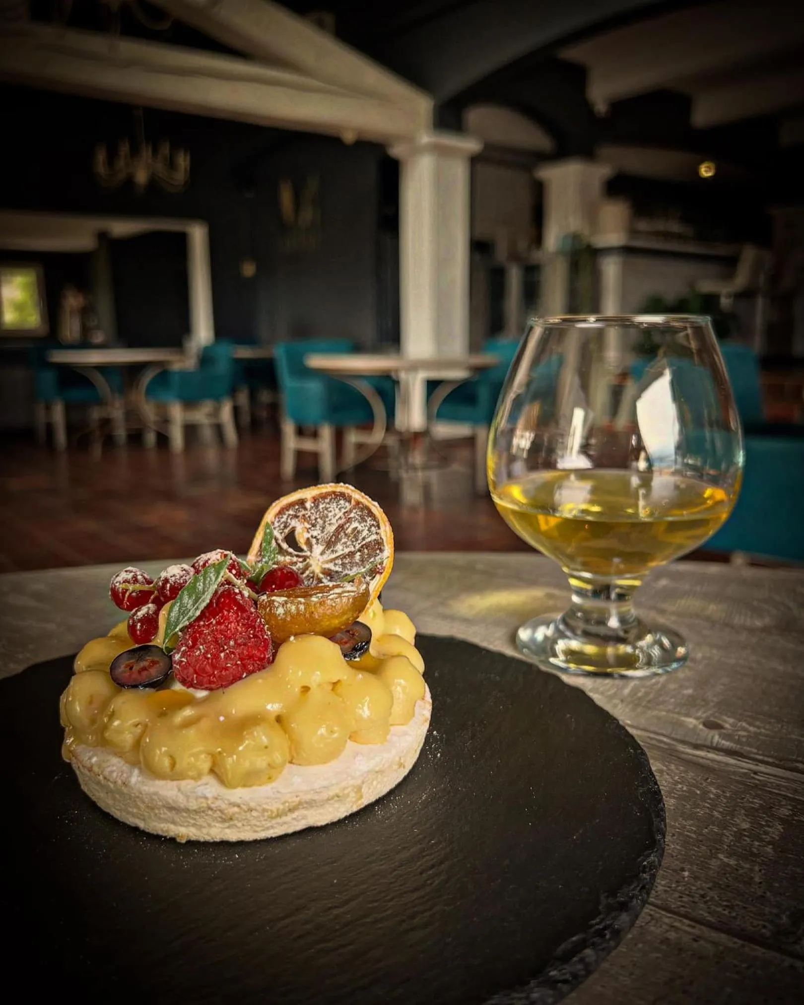 Restaurant/places to eat in Logis Hôtel Restaurant La Bergerie