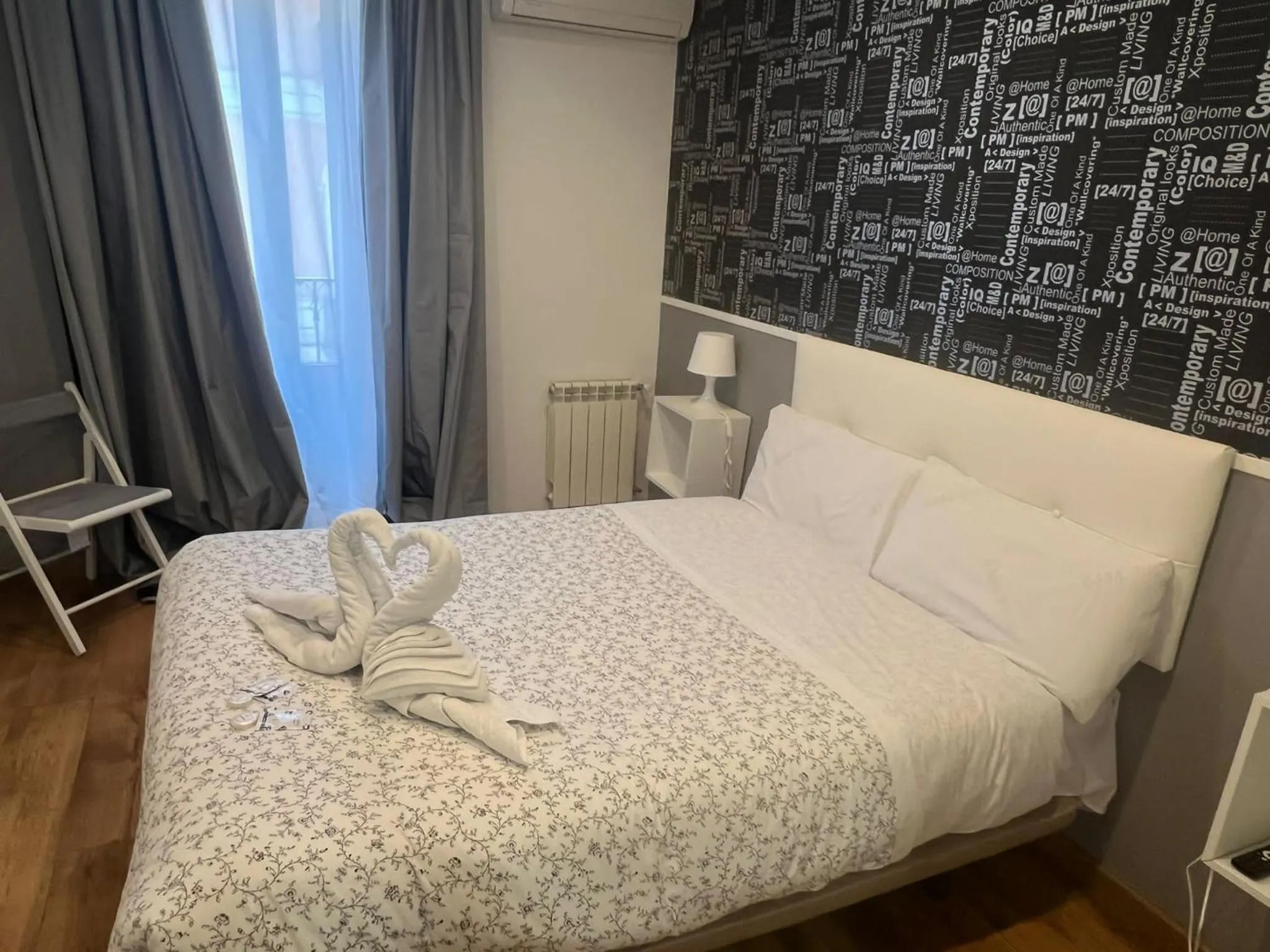 Bed in Hostal New Life Madrid