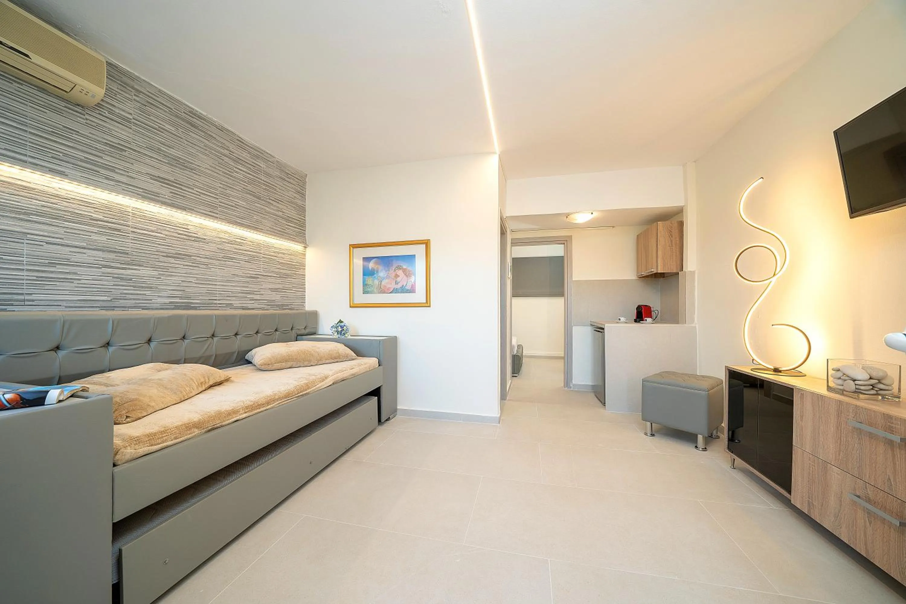 One-Bedroom Apartment with Sea View in The "L" Suites & Apartments