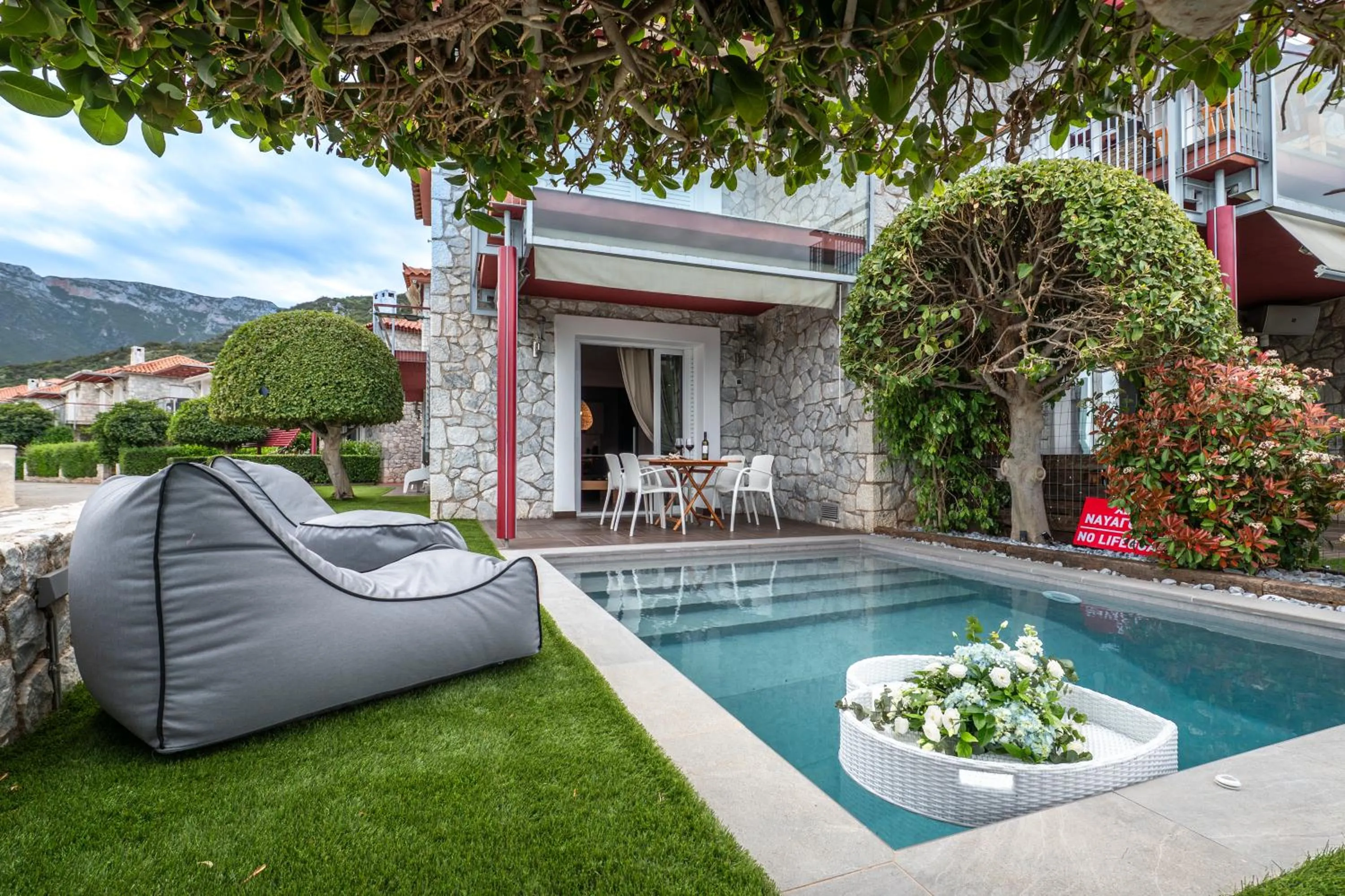 Property building in Tyros Boutique Houses Villas