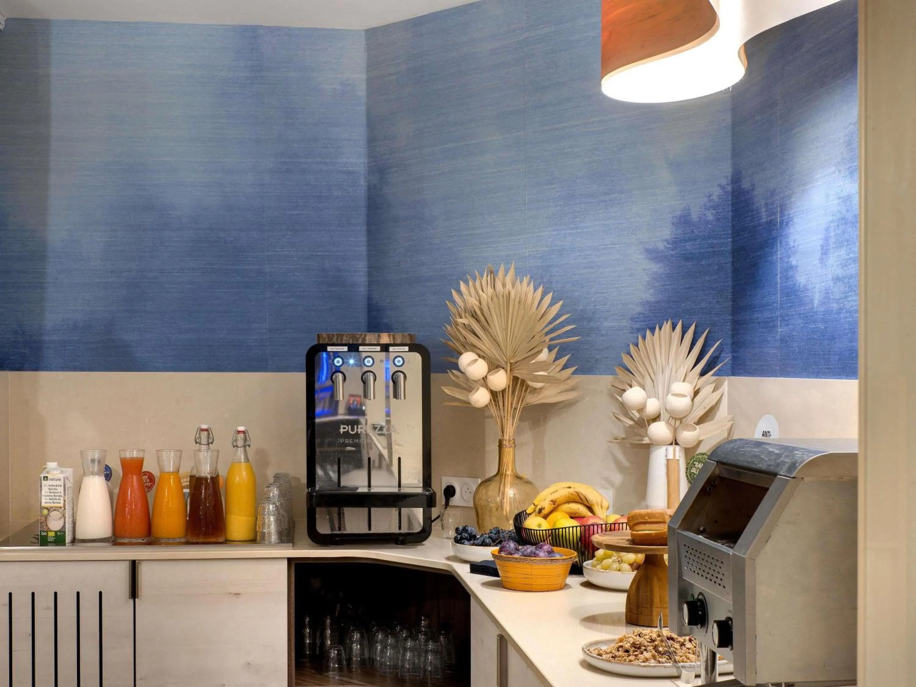 Breakfast in Mercure Montpellier Centre Comédie