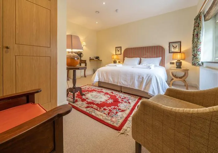 Bed in The Fleece Inn