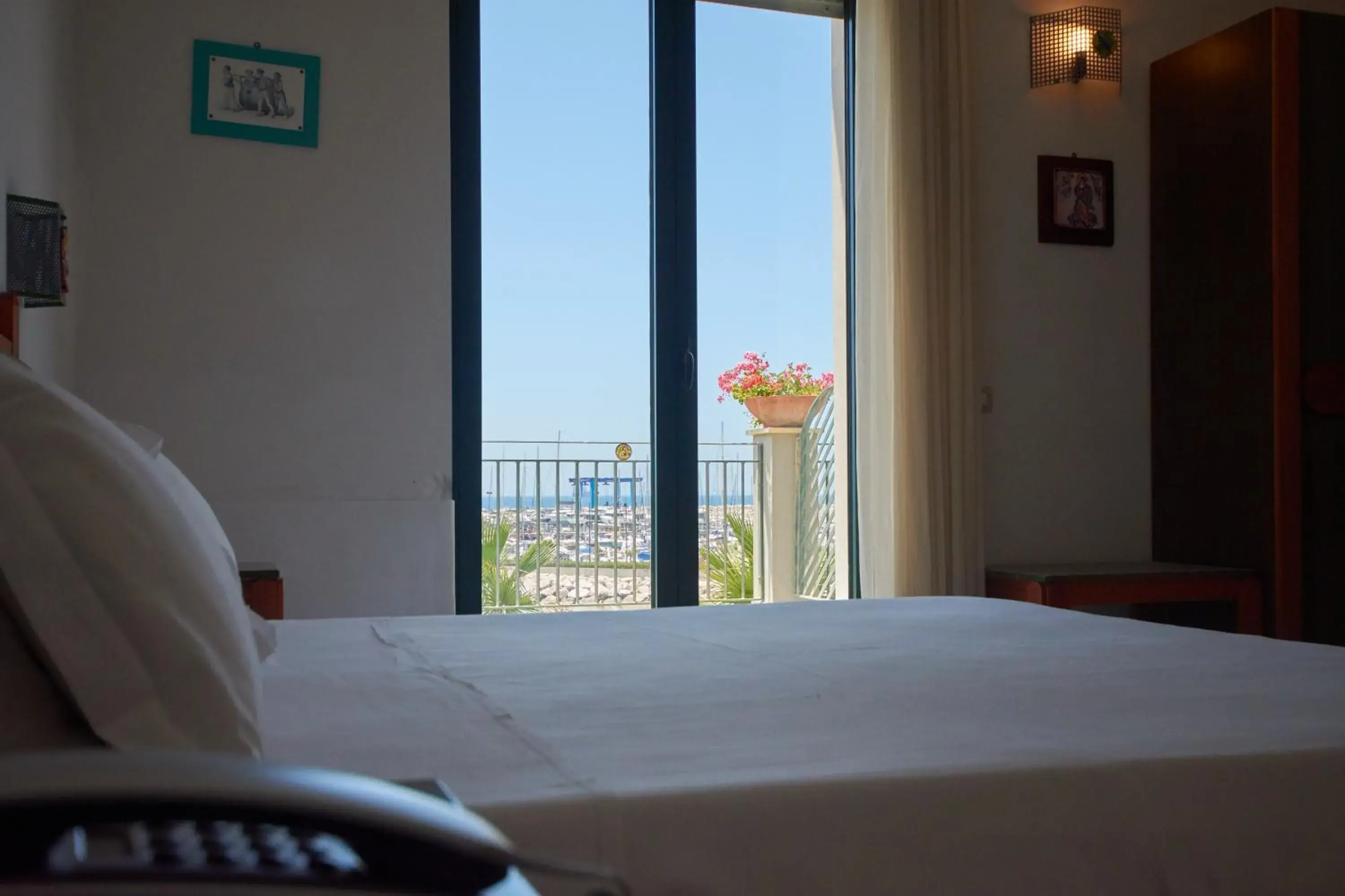 Deluxe Double or Twin Room with Side Sea View - single occupancy in Saint Joseph Deluxe Double or Twin Room with Side Sea View - single occupancy in Saint Joseph