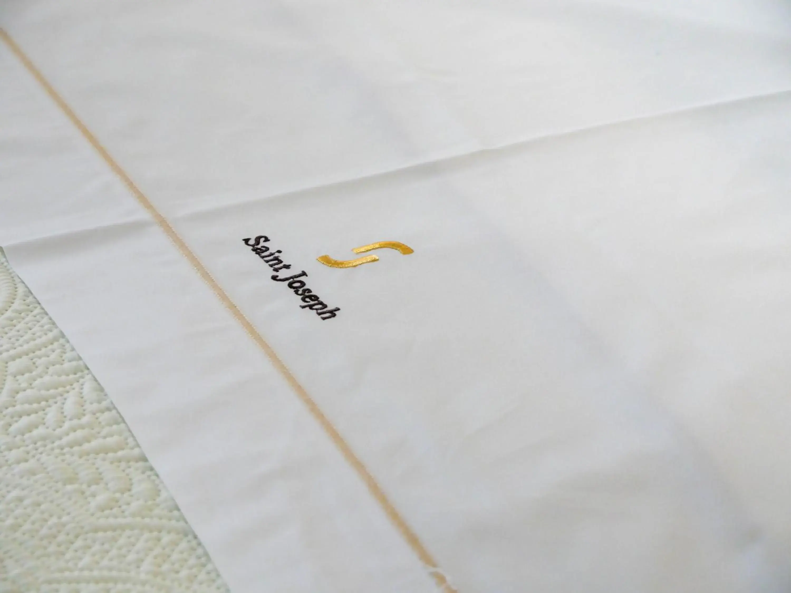 Classic Quadruple Room in Saint Joseph Classic Quadruple Room in Saint Joseph