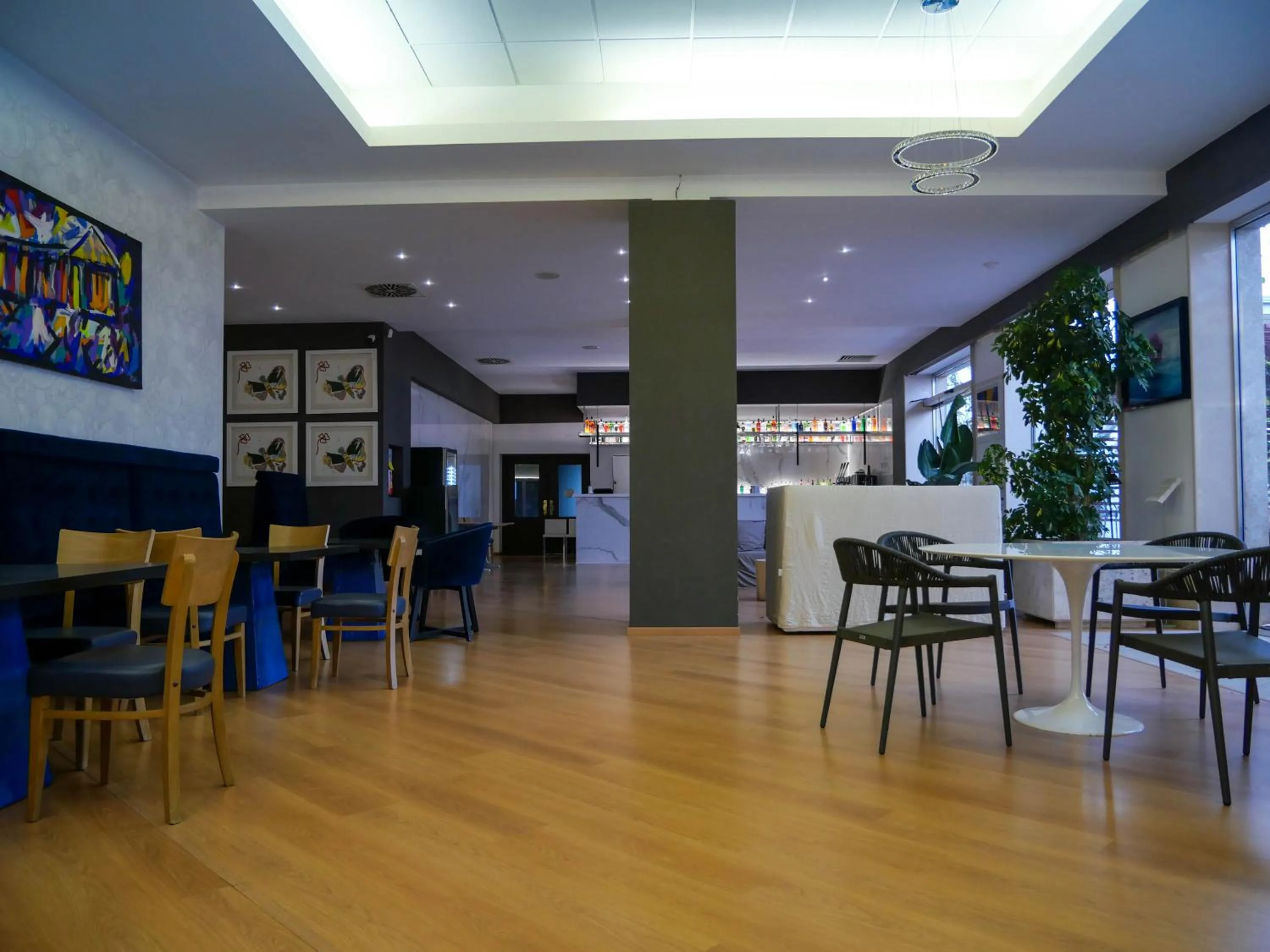 Restaurant/places to eat in Saint Joseph