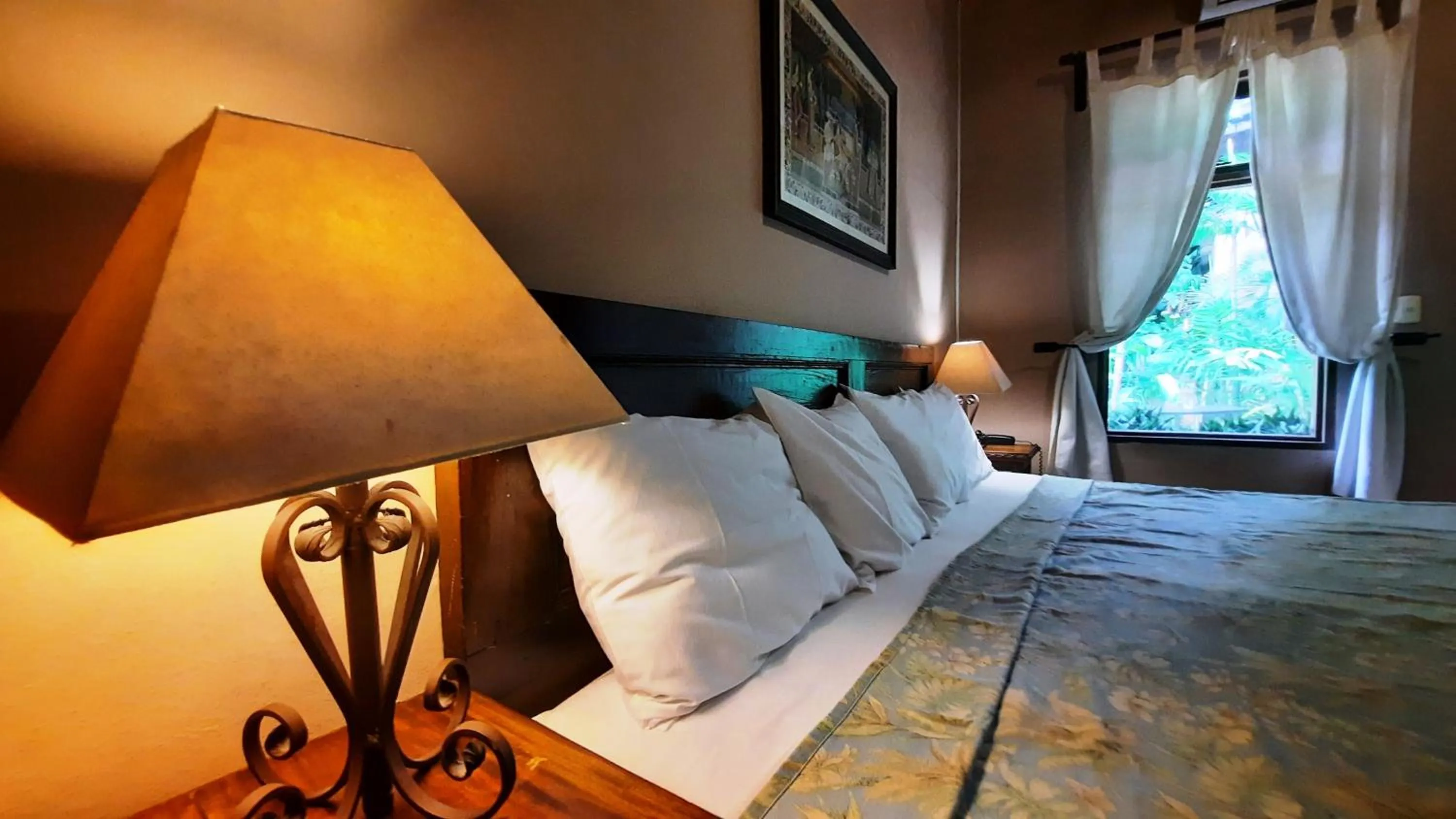 Bed in Los Almendros de San Lorenzo