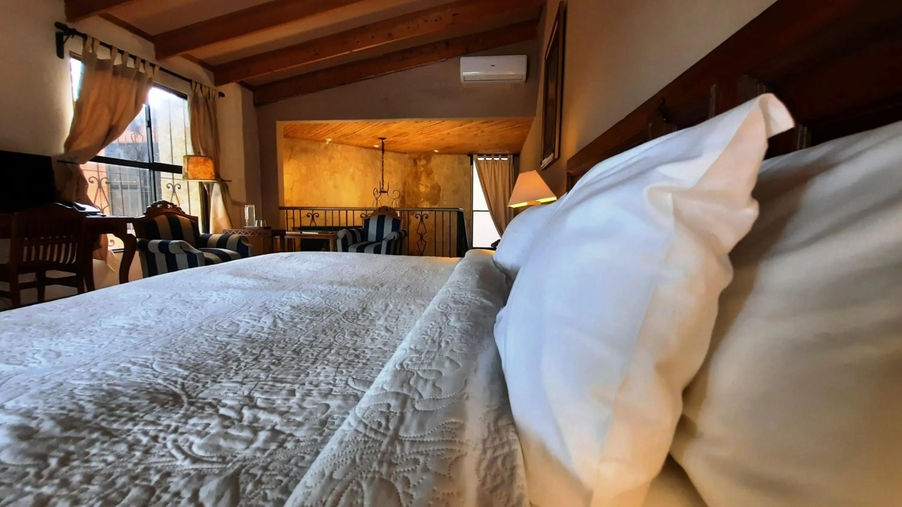 Bed in Los Almendros de San Lorenzo