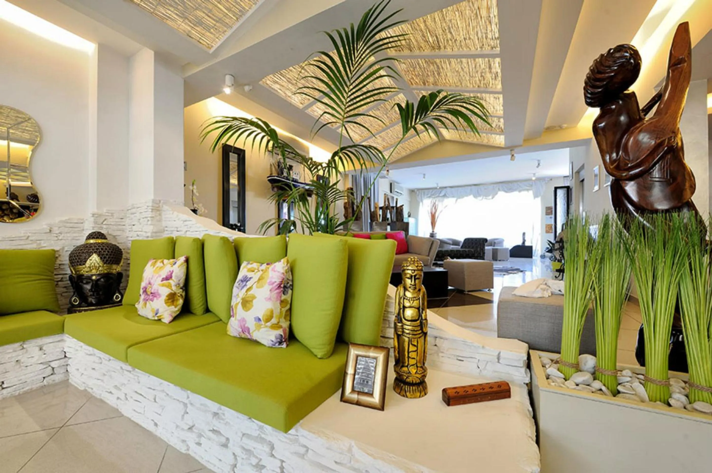 Lobby or reception in Hotel Thea