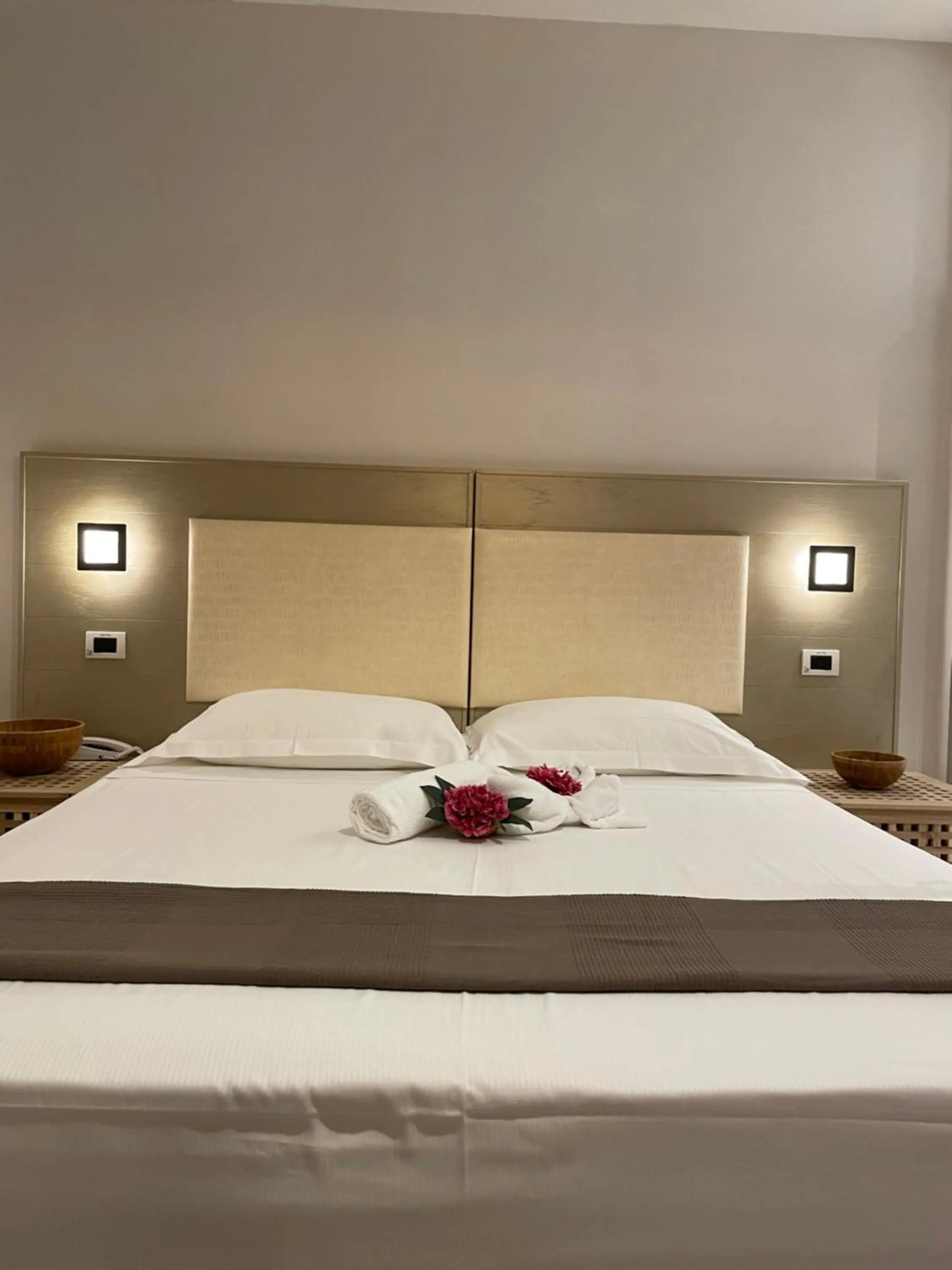 Bedroom, Bed in Hotel Thea