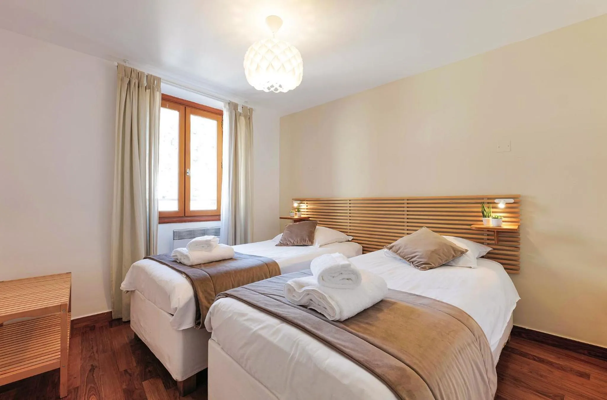 Bedroom, Bed in The frogs' house - Yoga Retreat