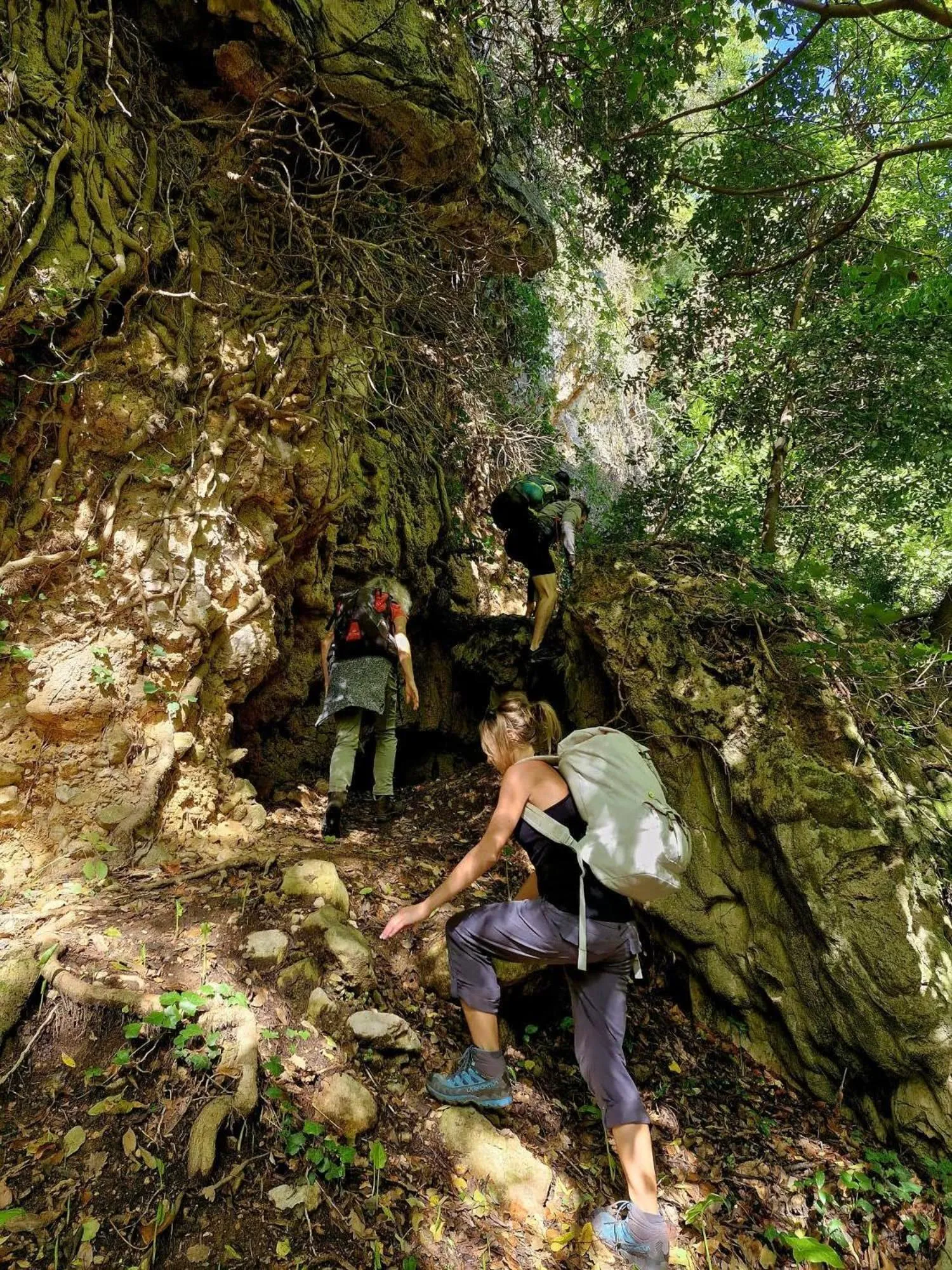 Activities in The frogs' house - Yoga Retreat