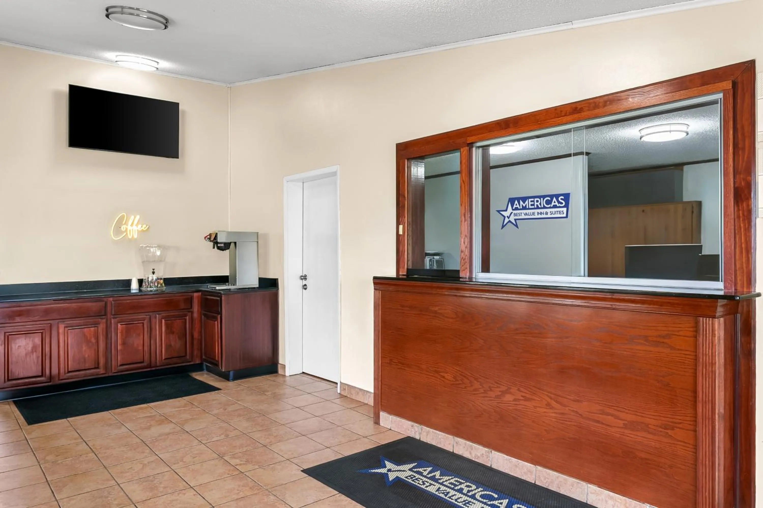 Lobby or reception in Americas Best Value Inn Martinsburg