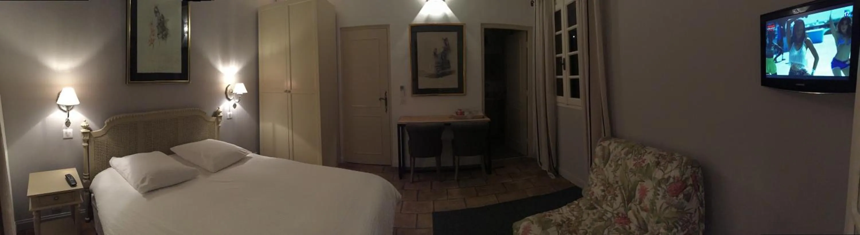Bedroom, Bed in Villa Saint Paul