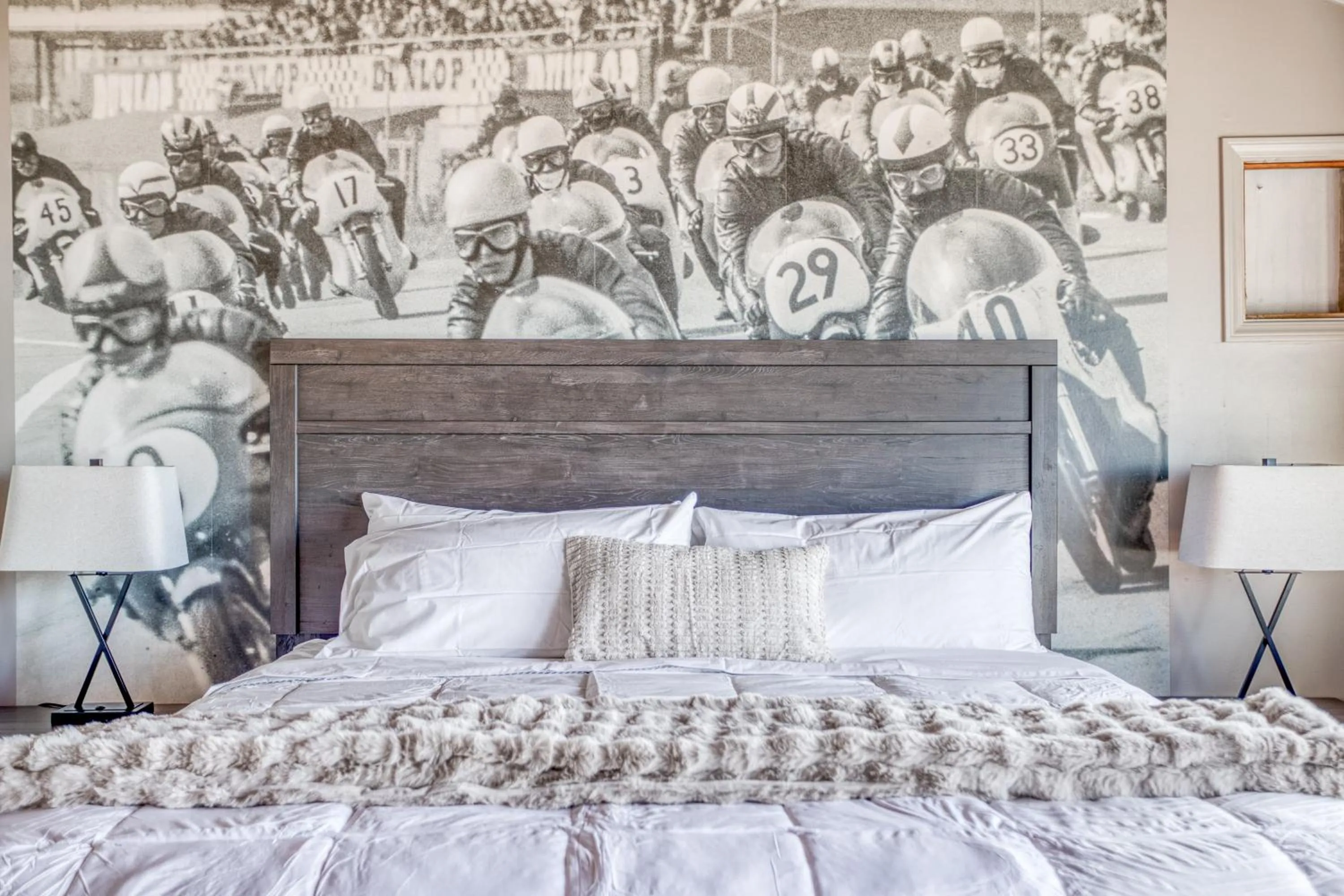 Bedroom, Bed in Moolack Shores Inn