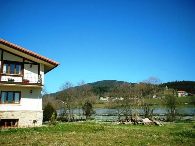 Facade/entrance in Casa Rural Ibarrondo Etxea