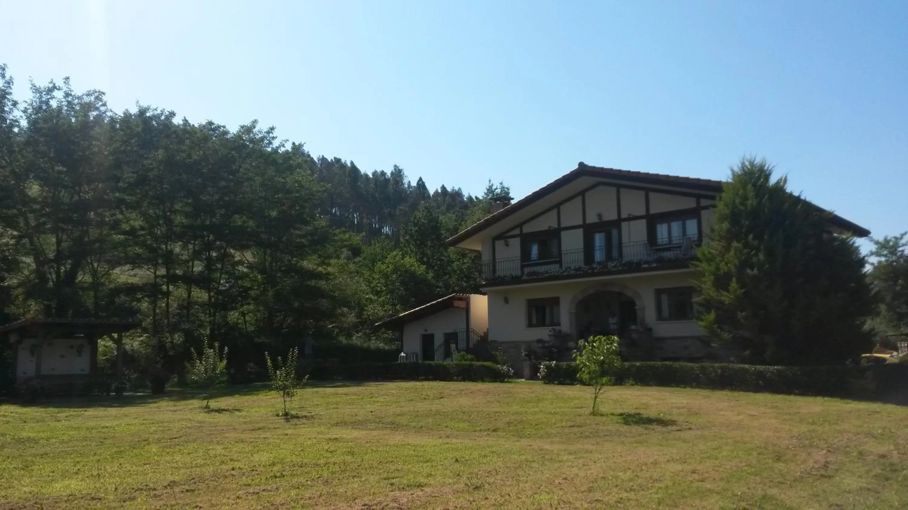 Facade/entrance in Casa Rural Ibarrondo Etxea