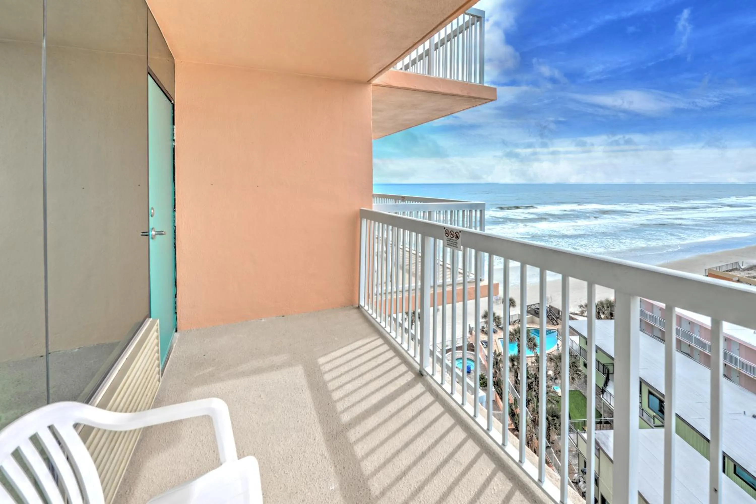 Bahama House - Daytona Beach Shores