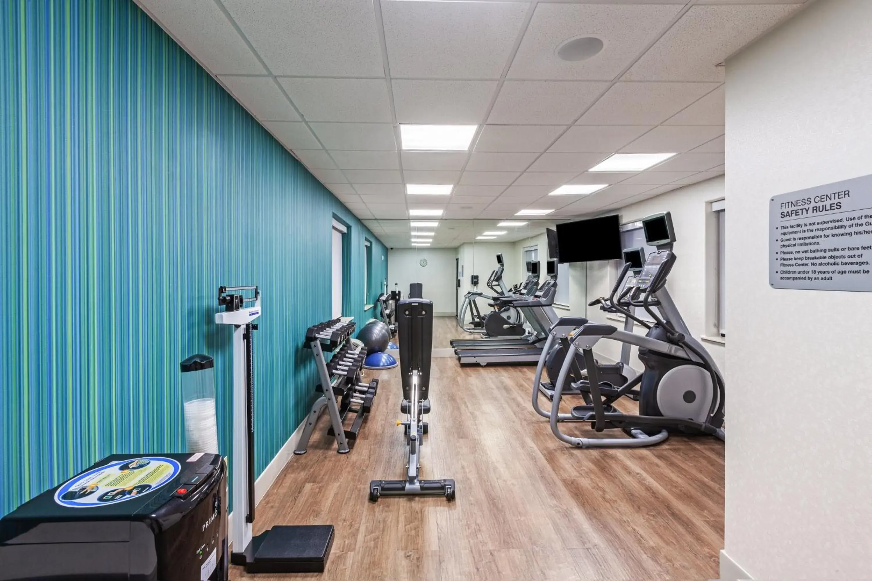 Fitness centre/facilities in Holiday Inn Express & Suites Longview South I-20 by IHG Fitness centre/facilities in Holiday Inn Express & Suites Longview South I-20 by IHG