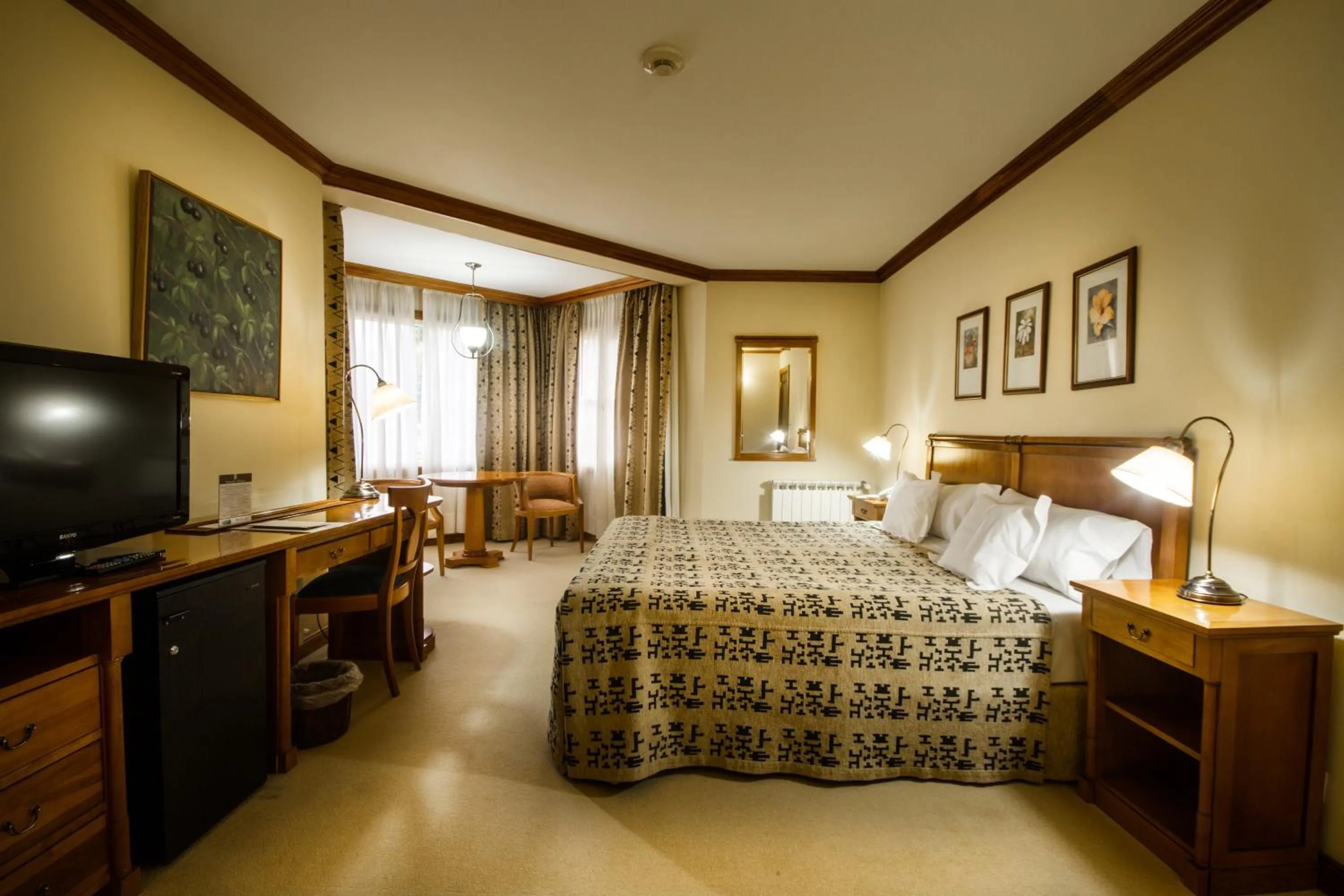 Bedroom, Bed in Hotel Kosten Aike