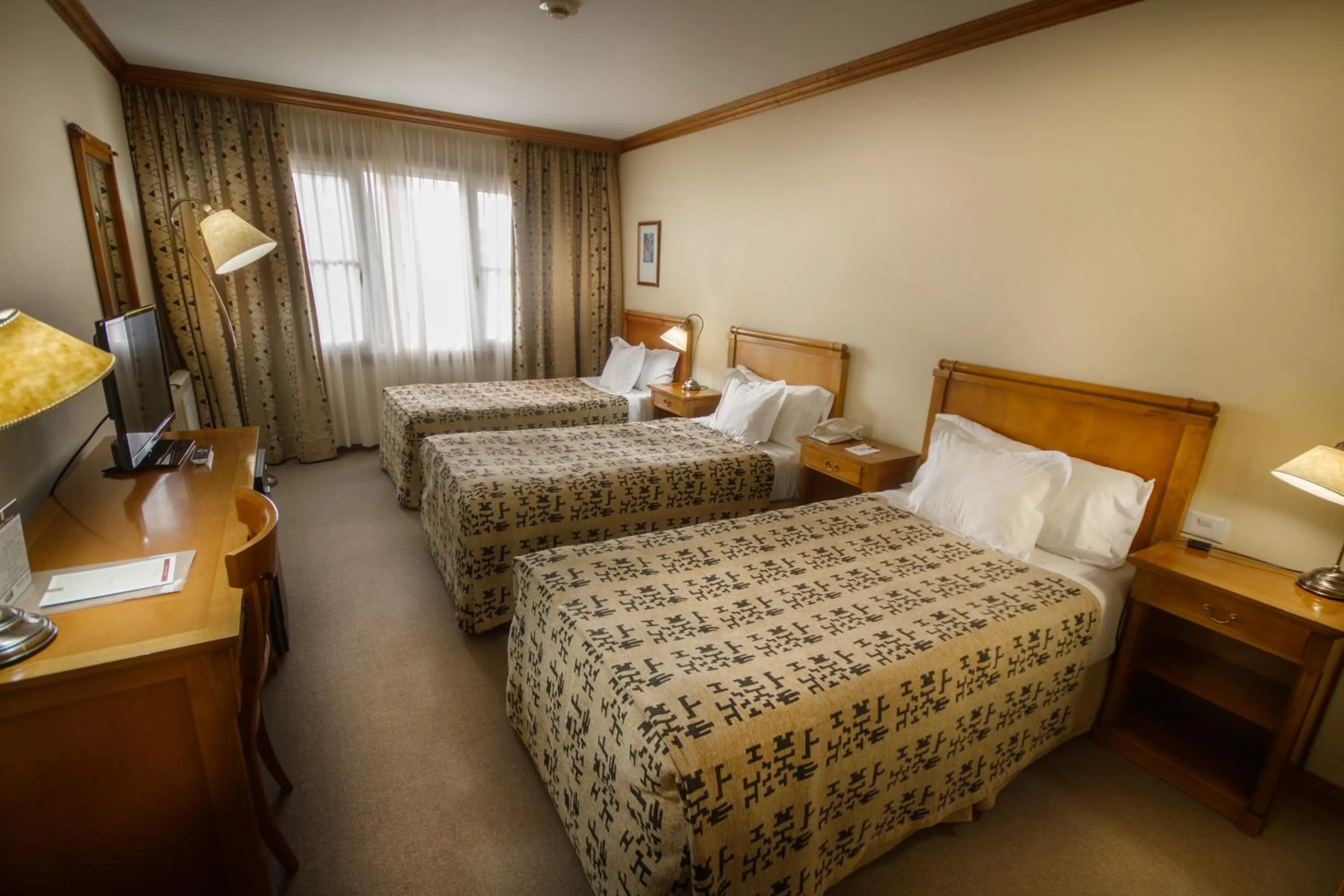 Bedroom, Bed in Hotel Kosten Aike